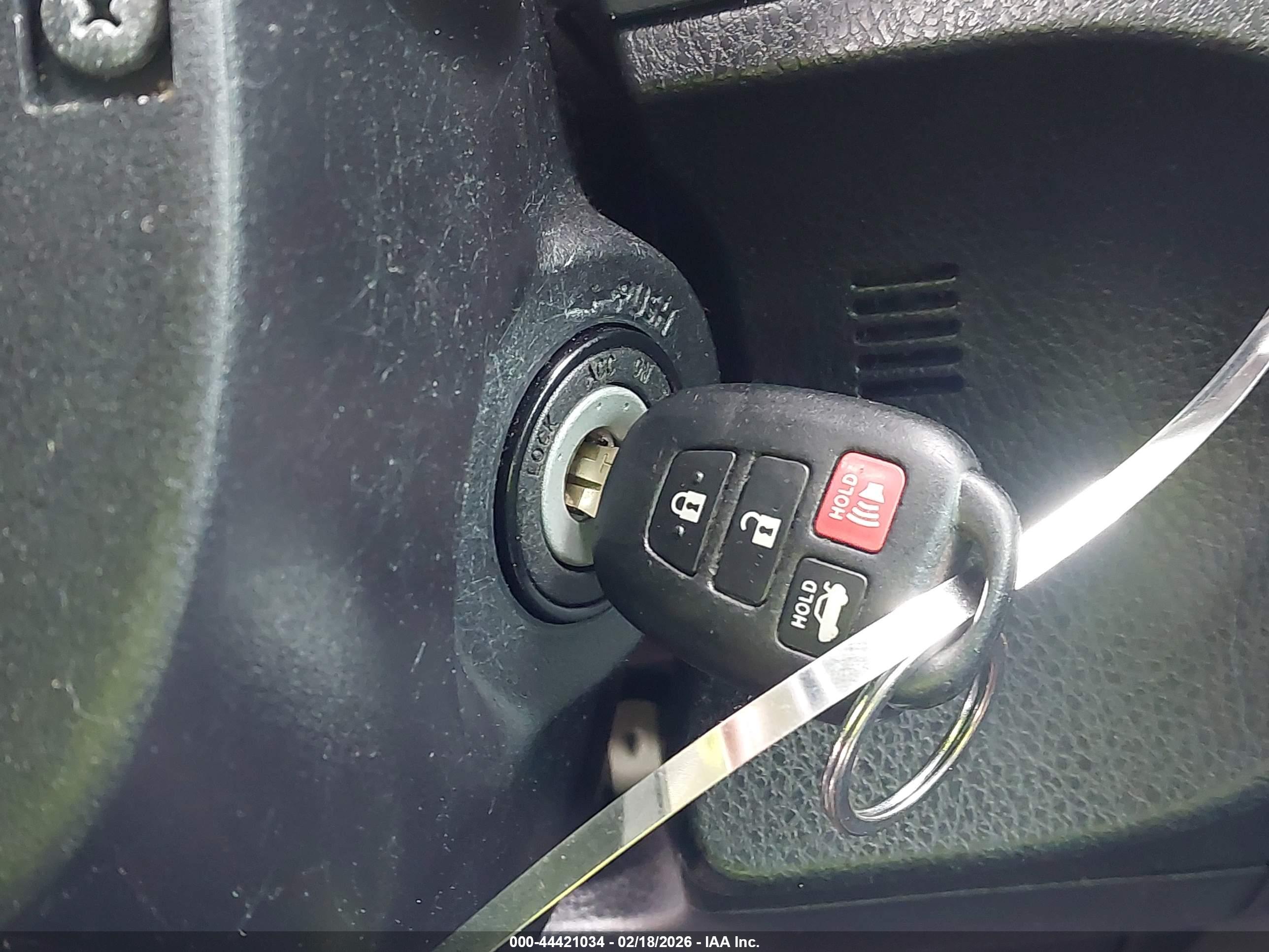 TOYOTA COROLLA image 11