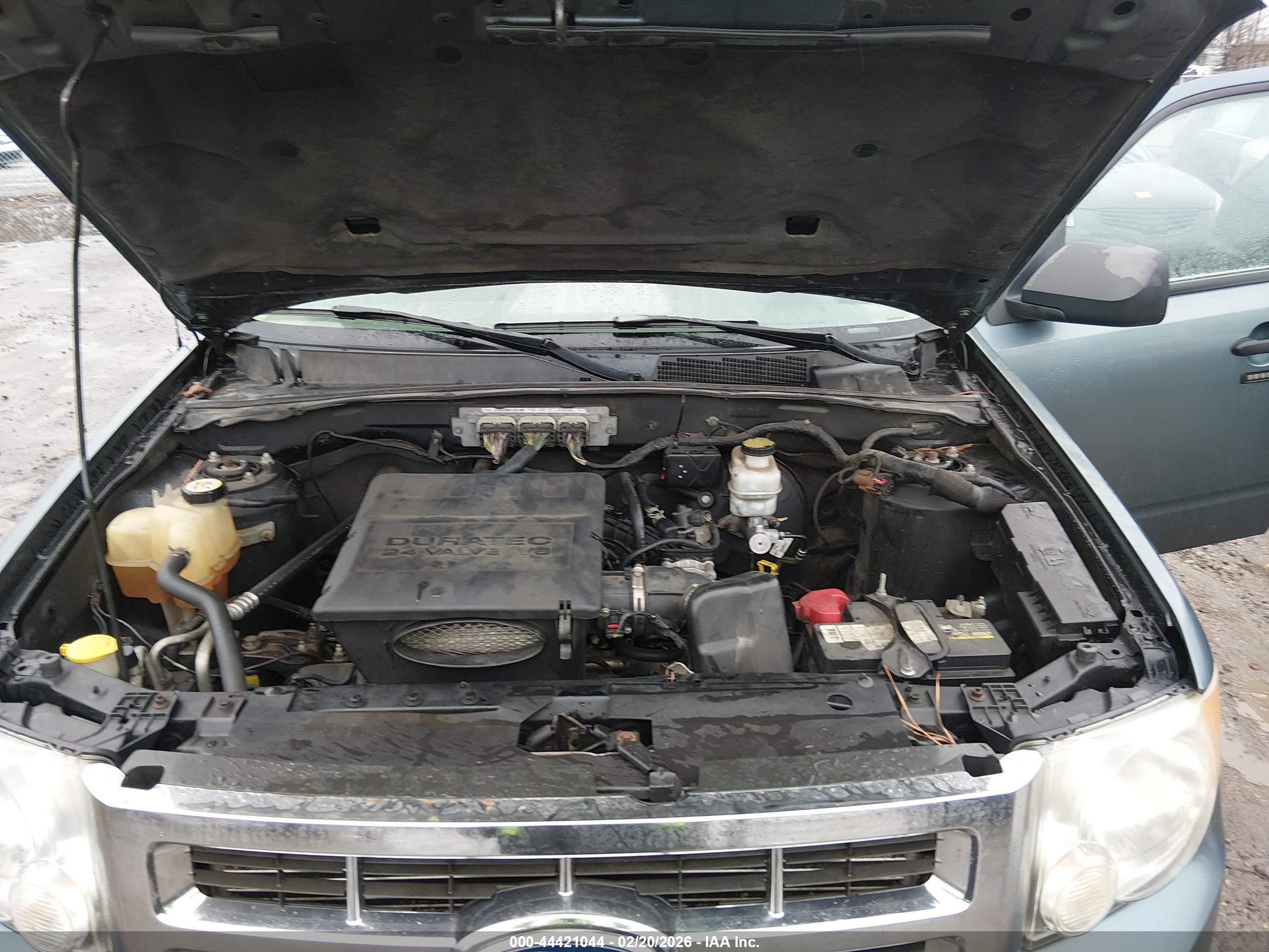 FORD ESCAPE image 10