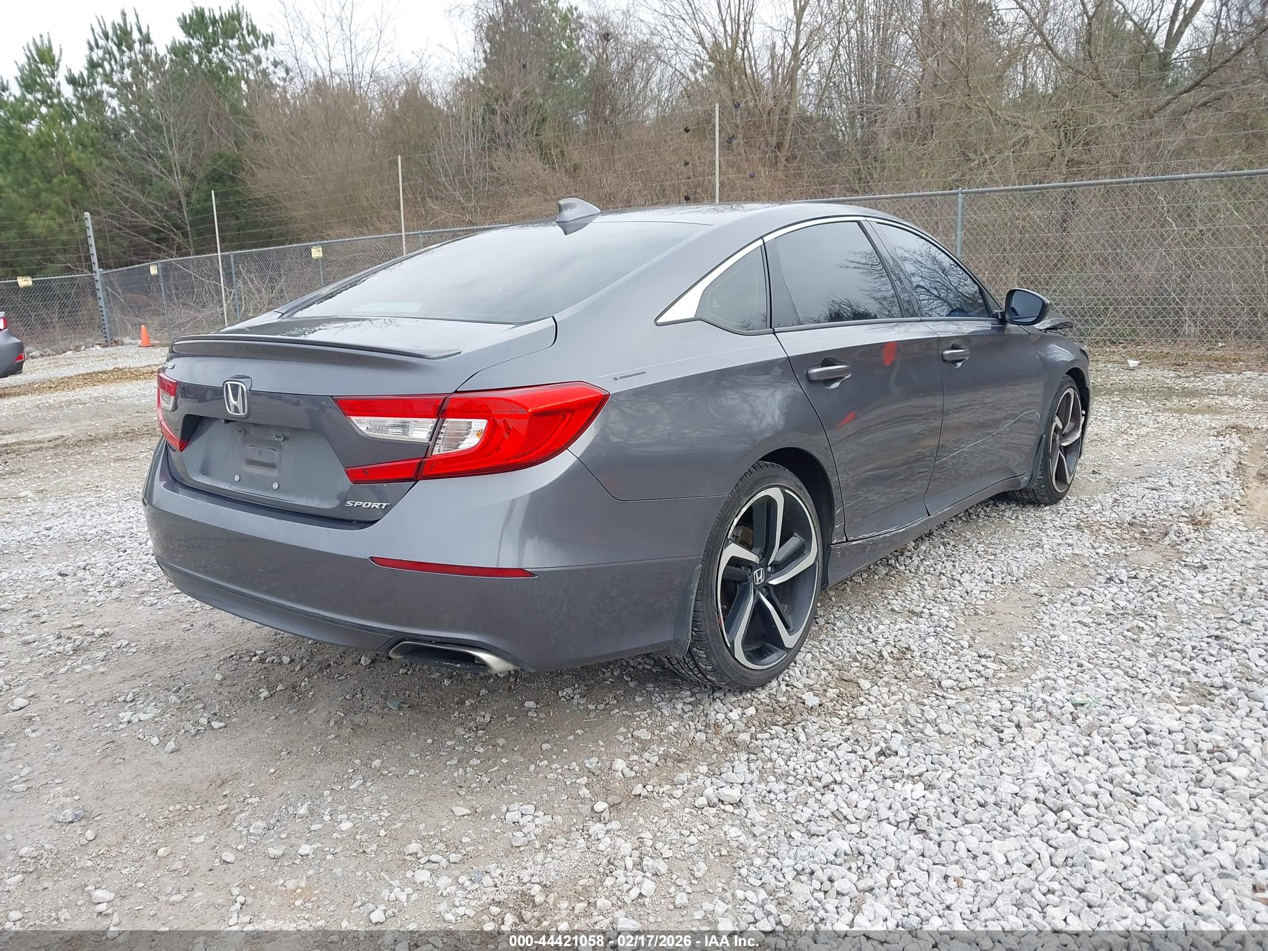 HONDA ACCORD image 4