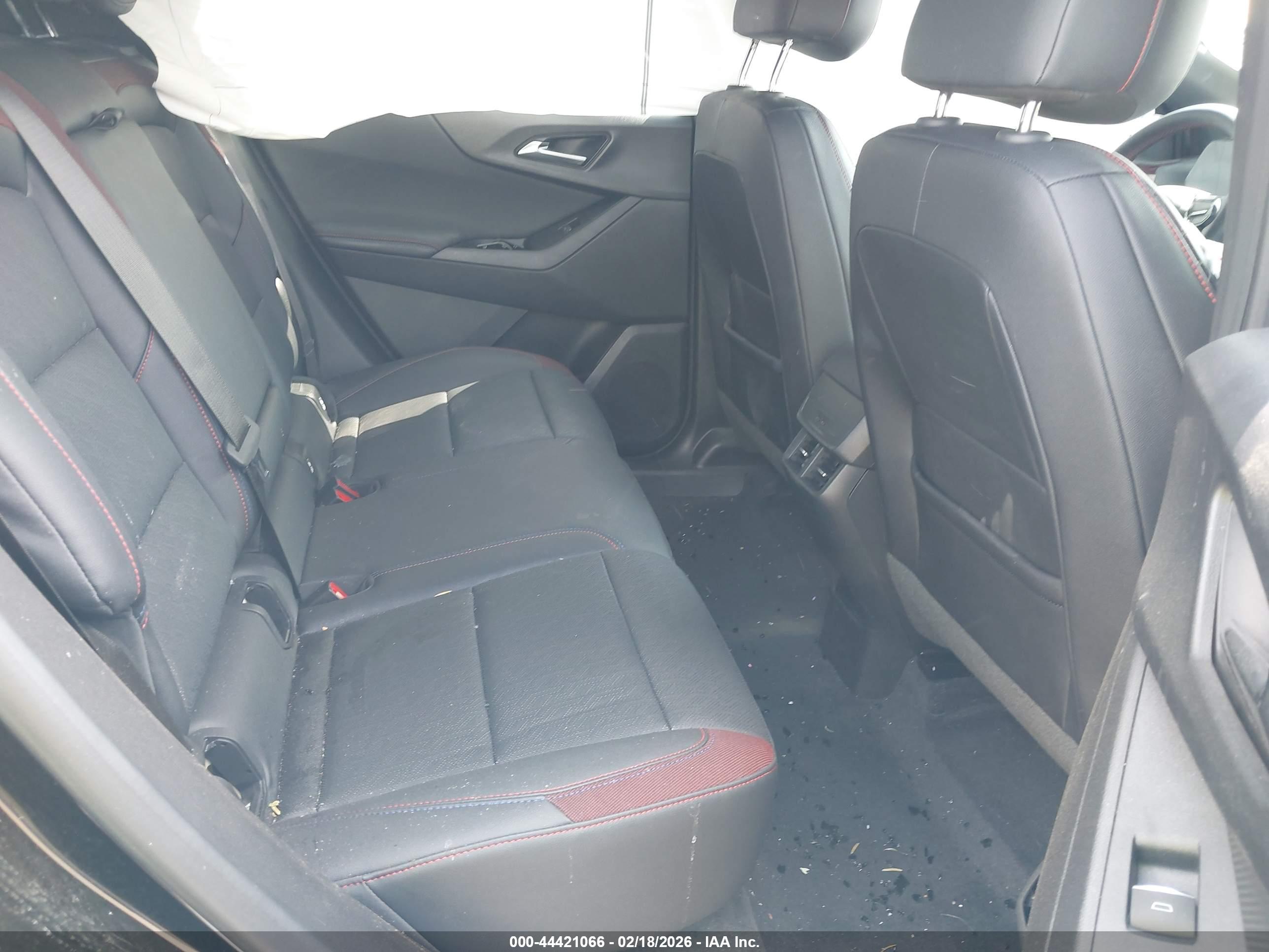CHEVROLET EQUINOX image 8