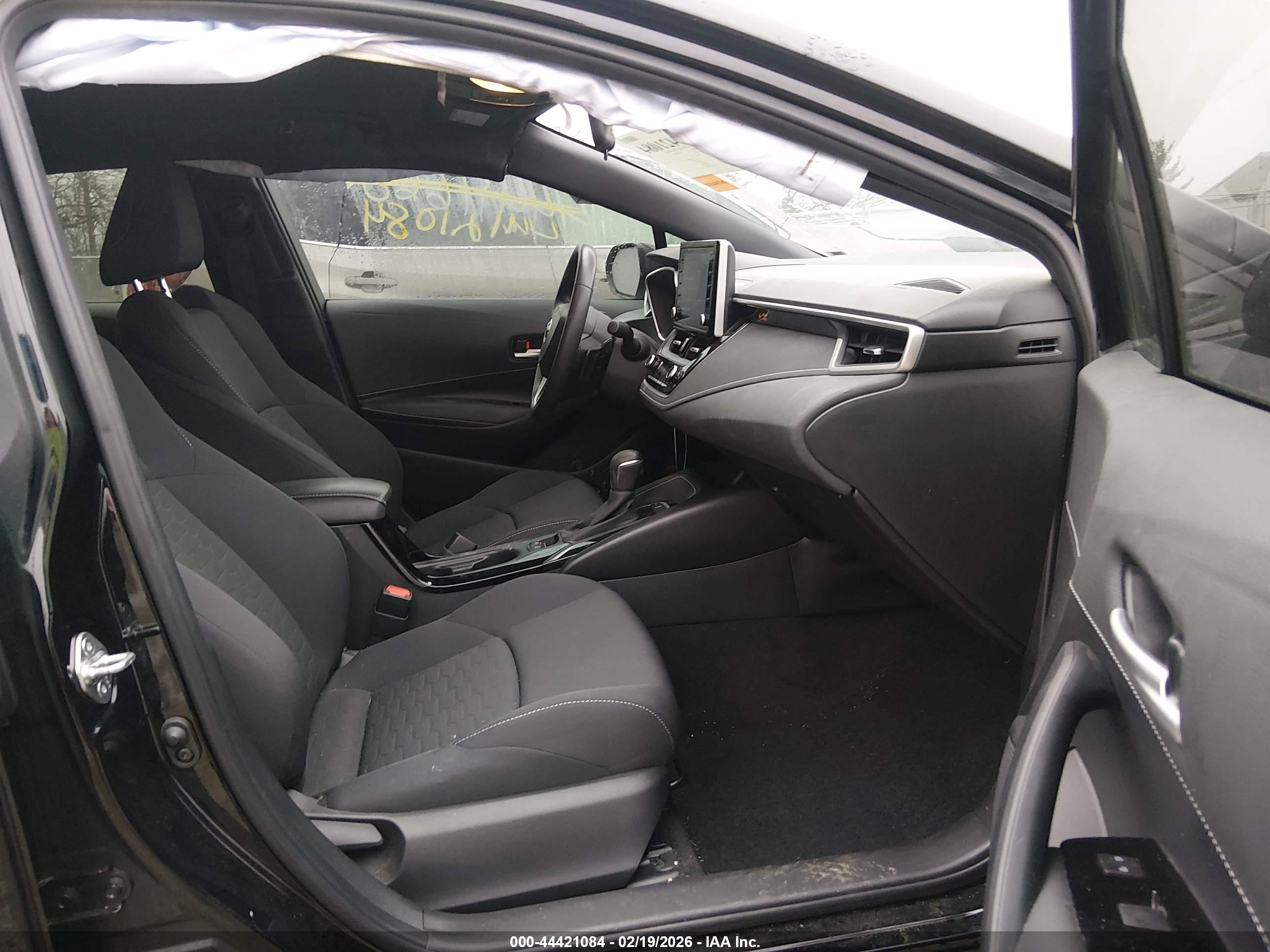 TOYOTA COROLLA image 5