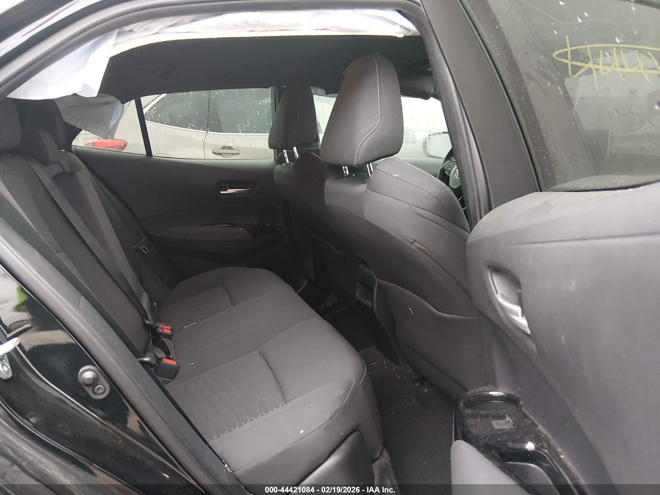 TOYOTA COROLLA image 8