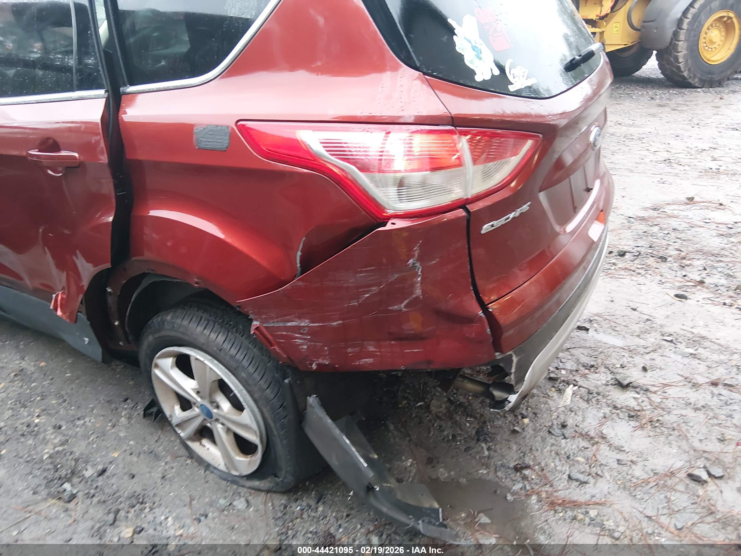 FORD ESCAPE image 6