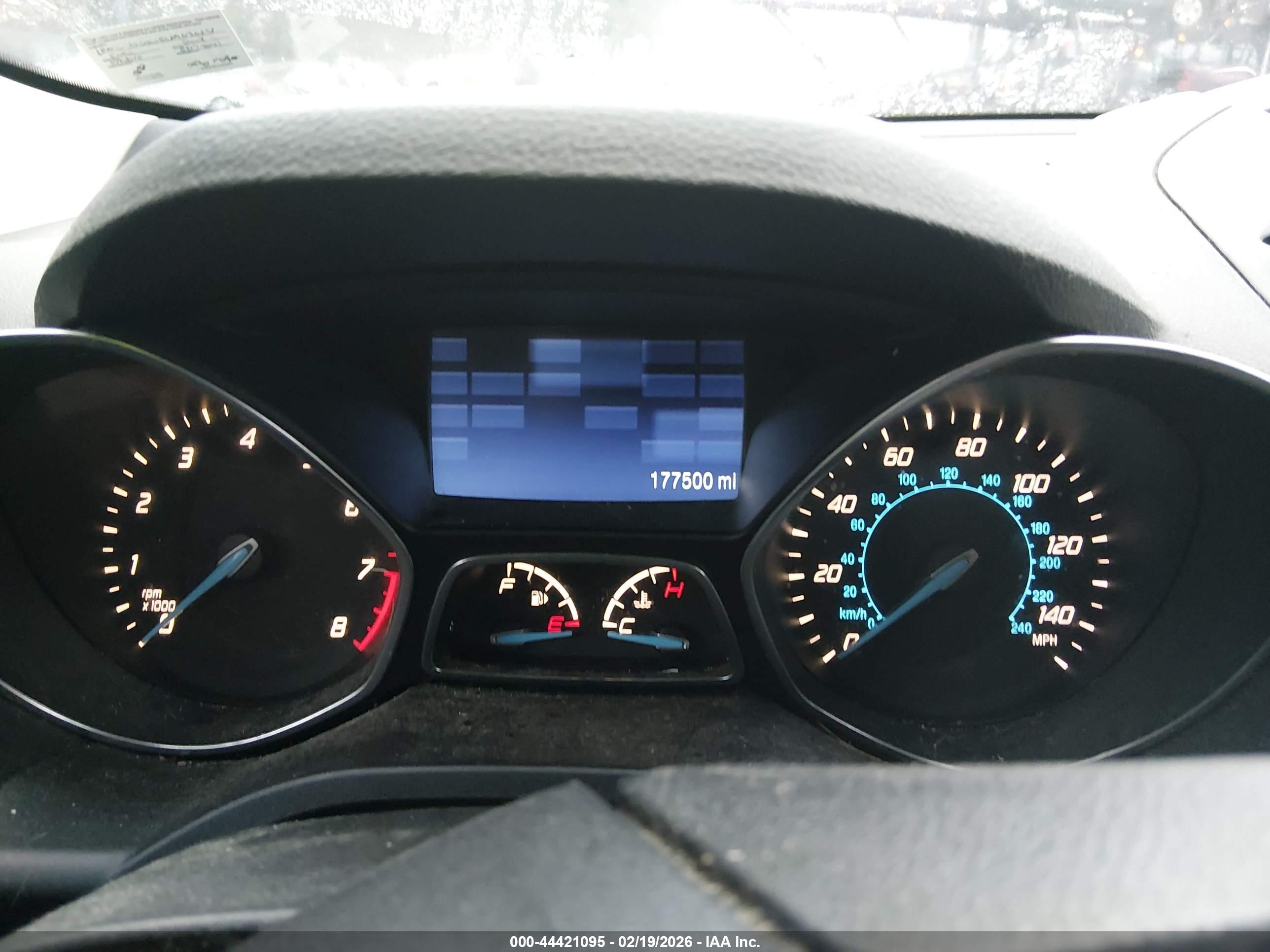 FORD ESCAPE image 7