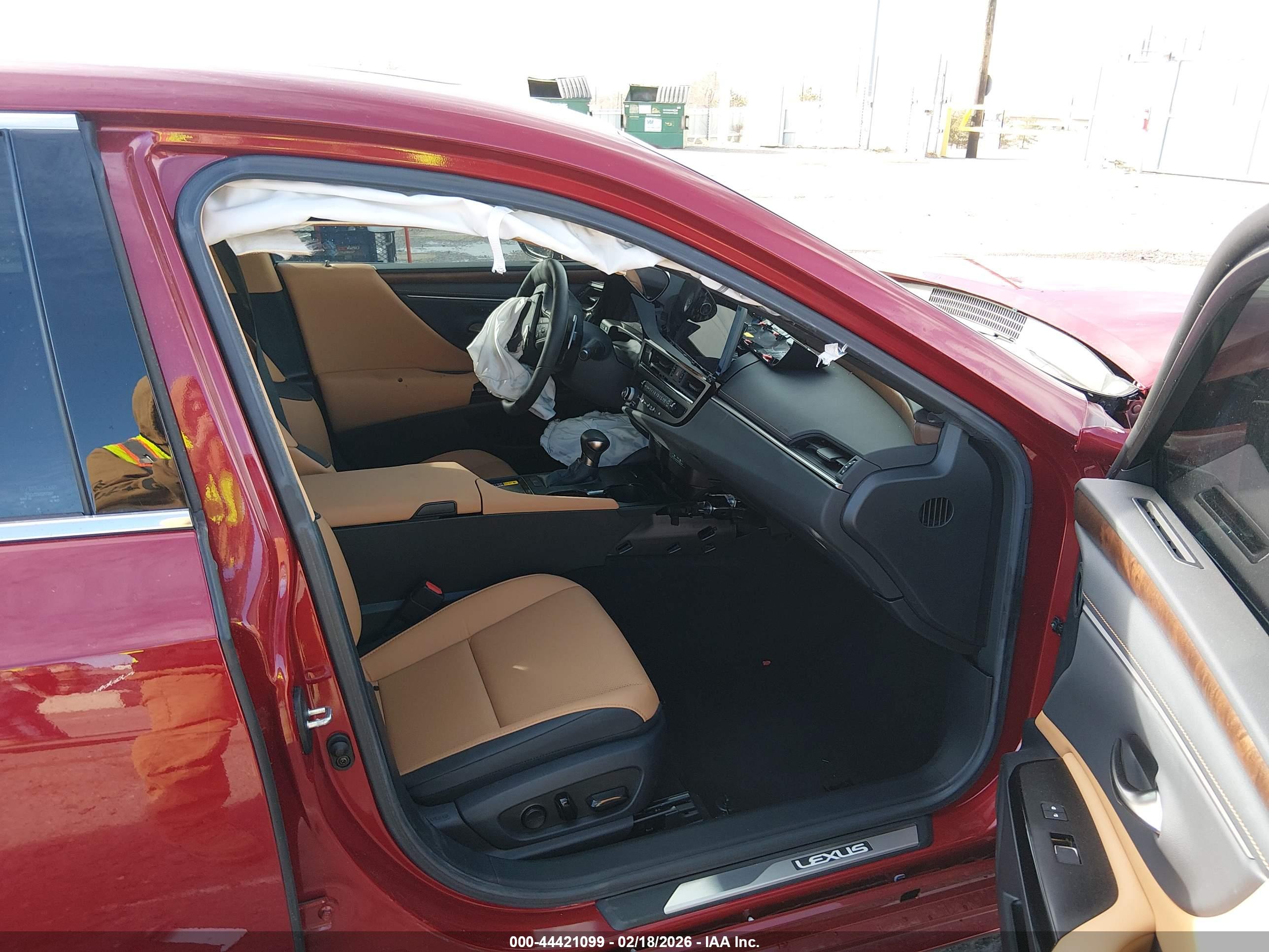 LEXUS ES image 5