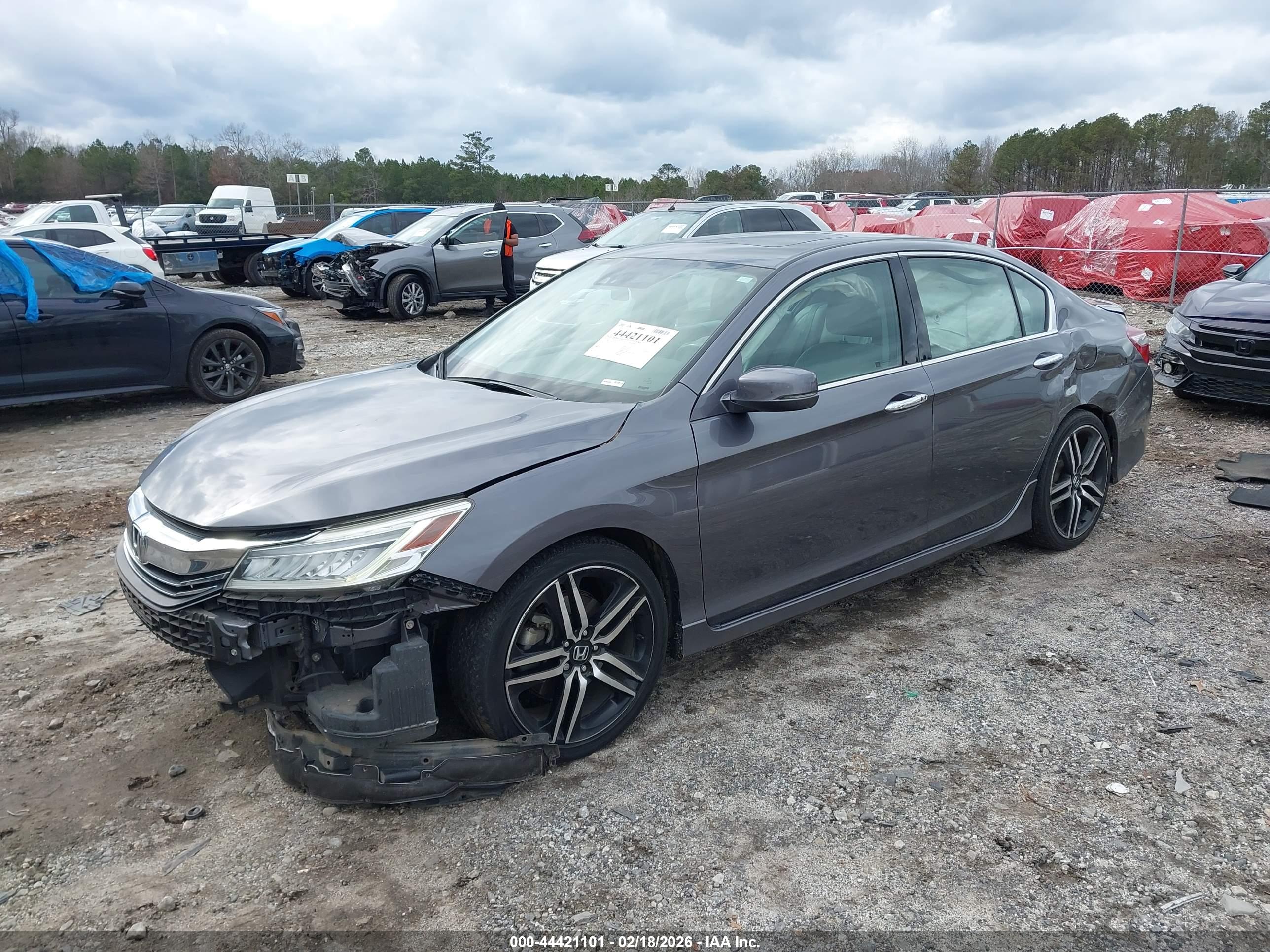 HONDA ACCORD image 2