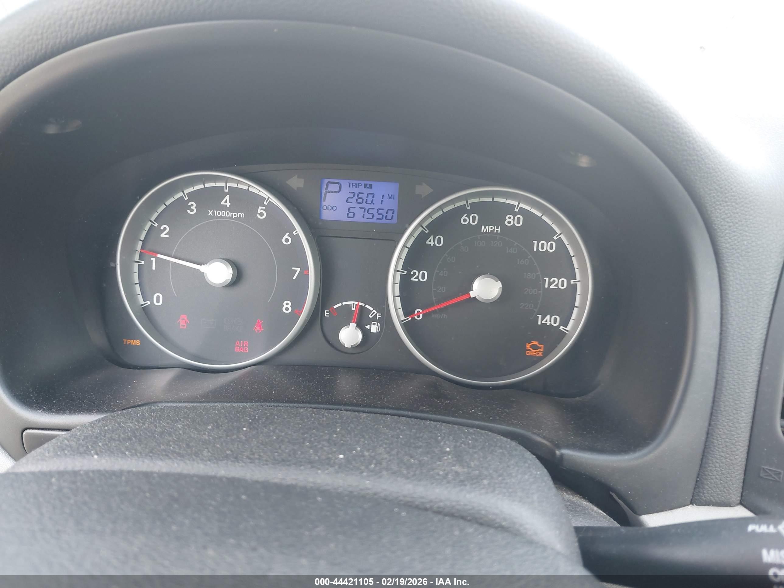 HYUNDAI ACCENT image 7