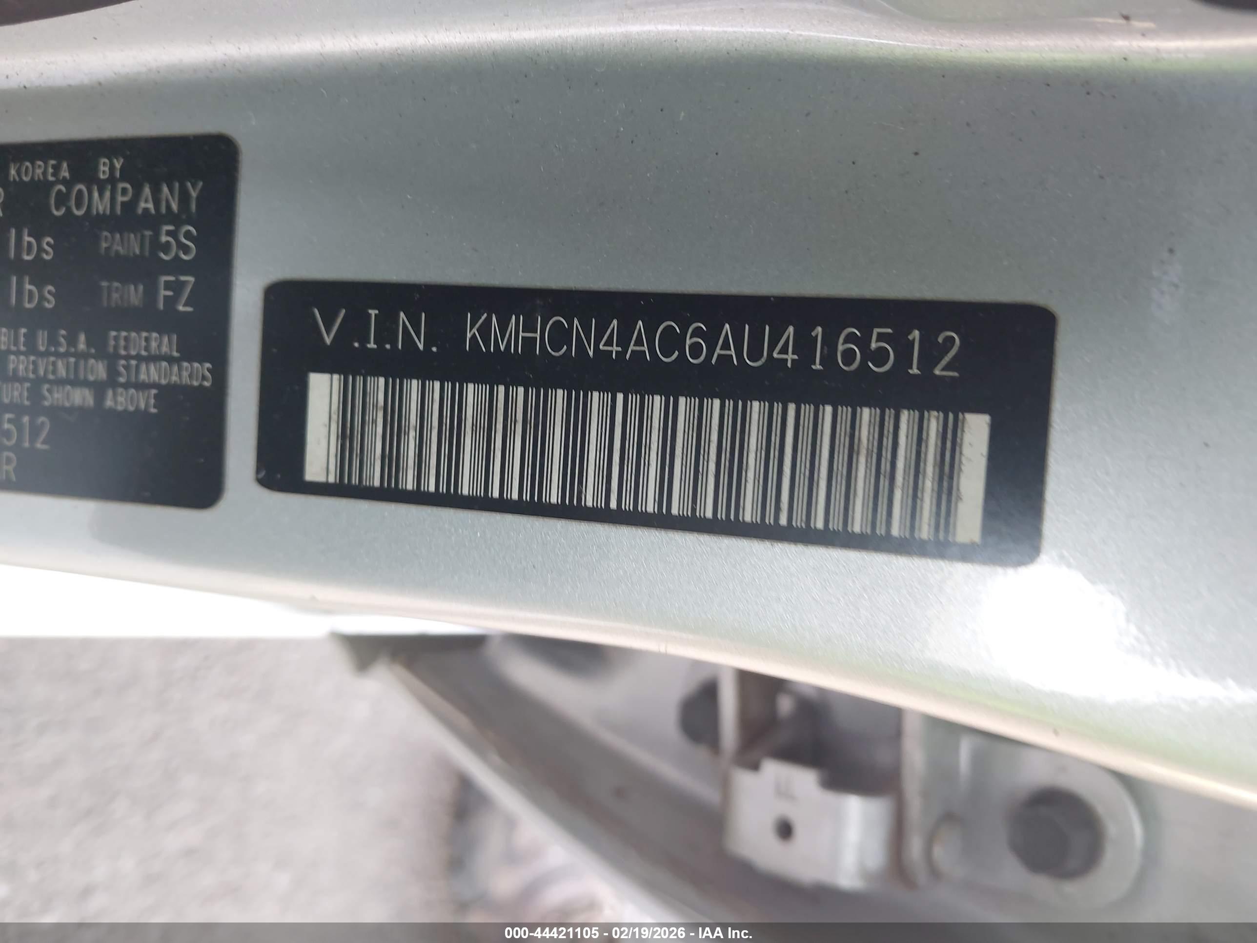 HYUNDAI ACCENT image 9