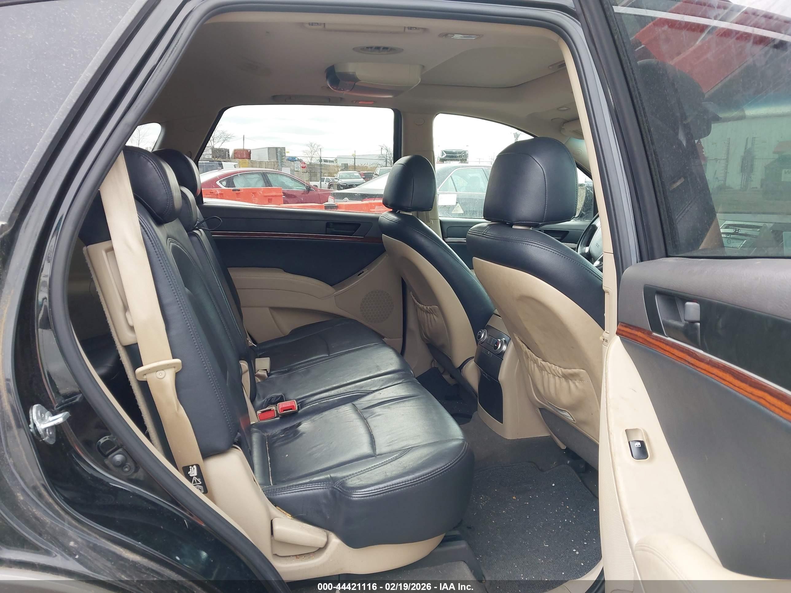 HYUNDAI VERACRUZ image 8