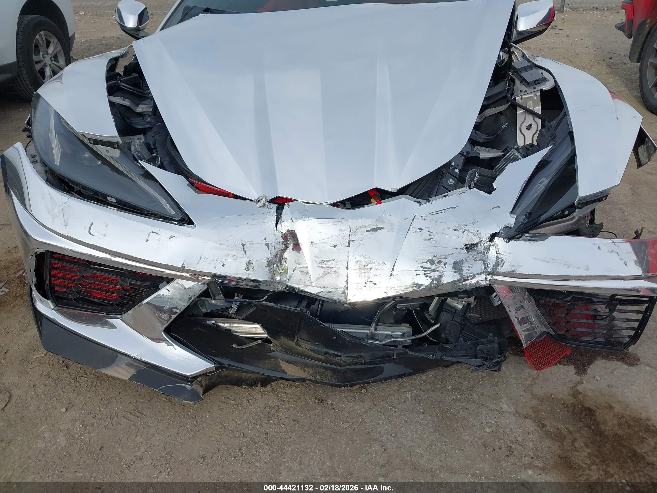 CHEVROLET CORVETTE image 6