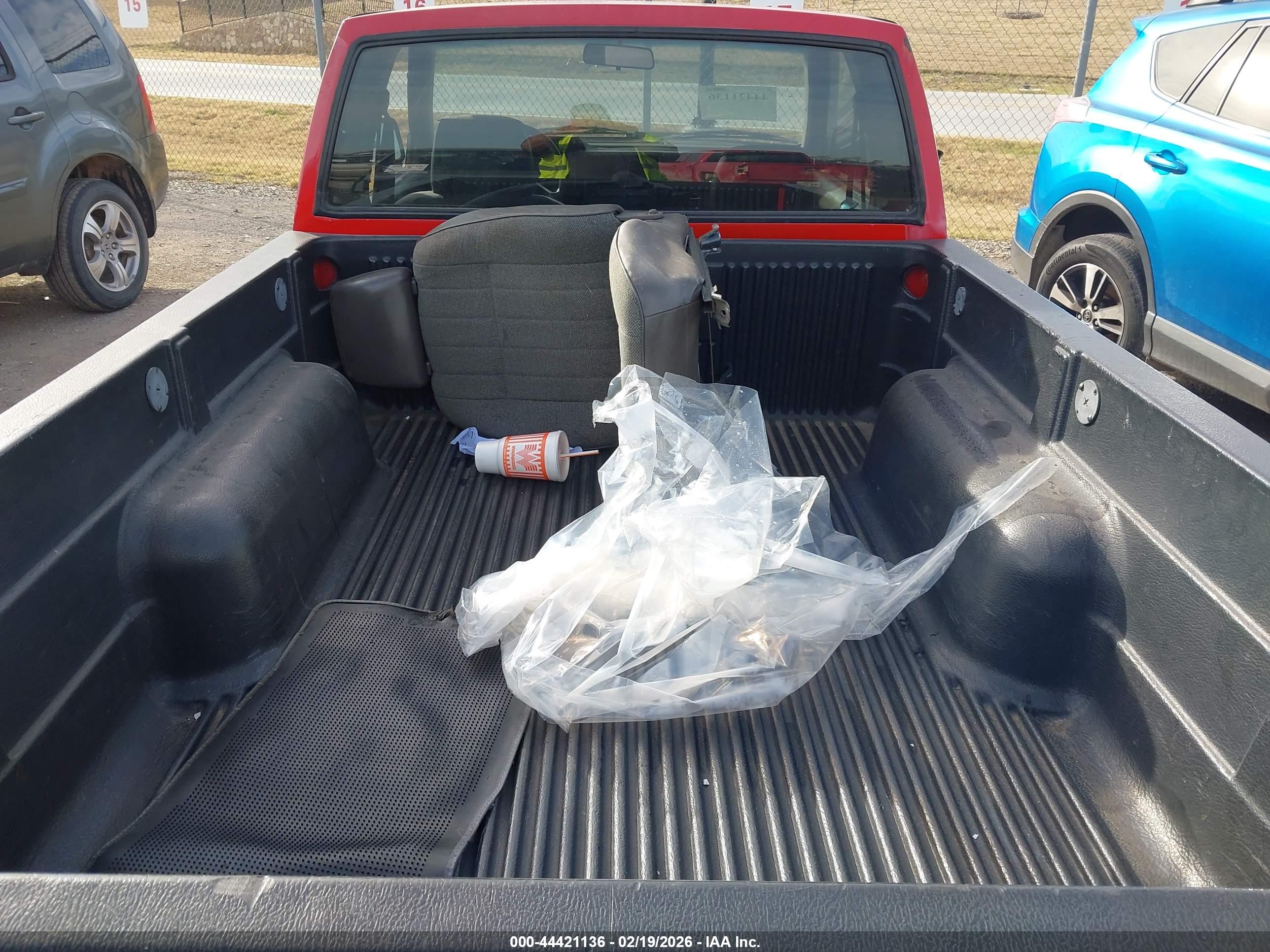 NISSAN TRUCK image 8
