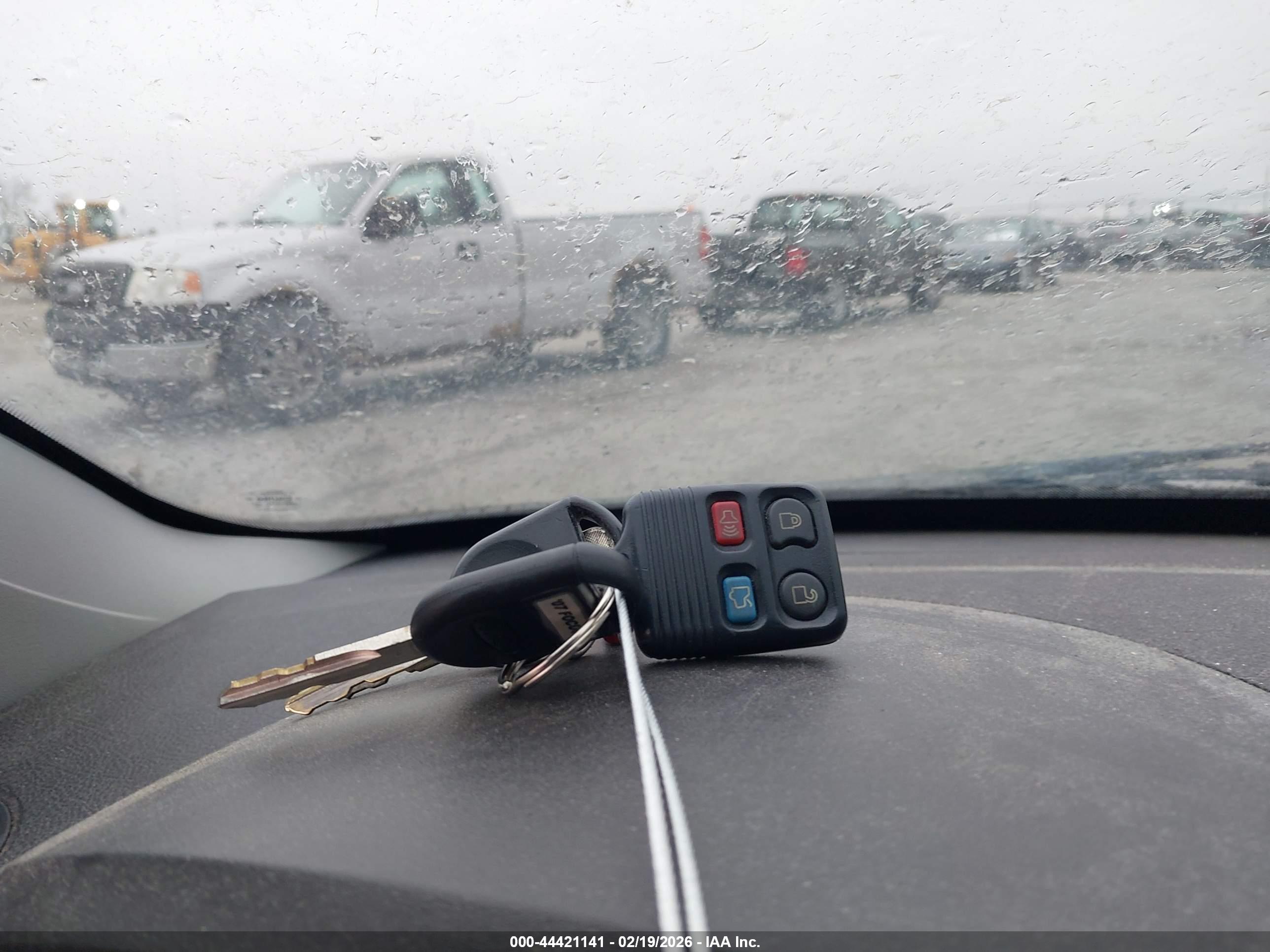FORD FOCUS image 11