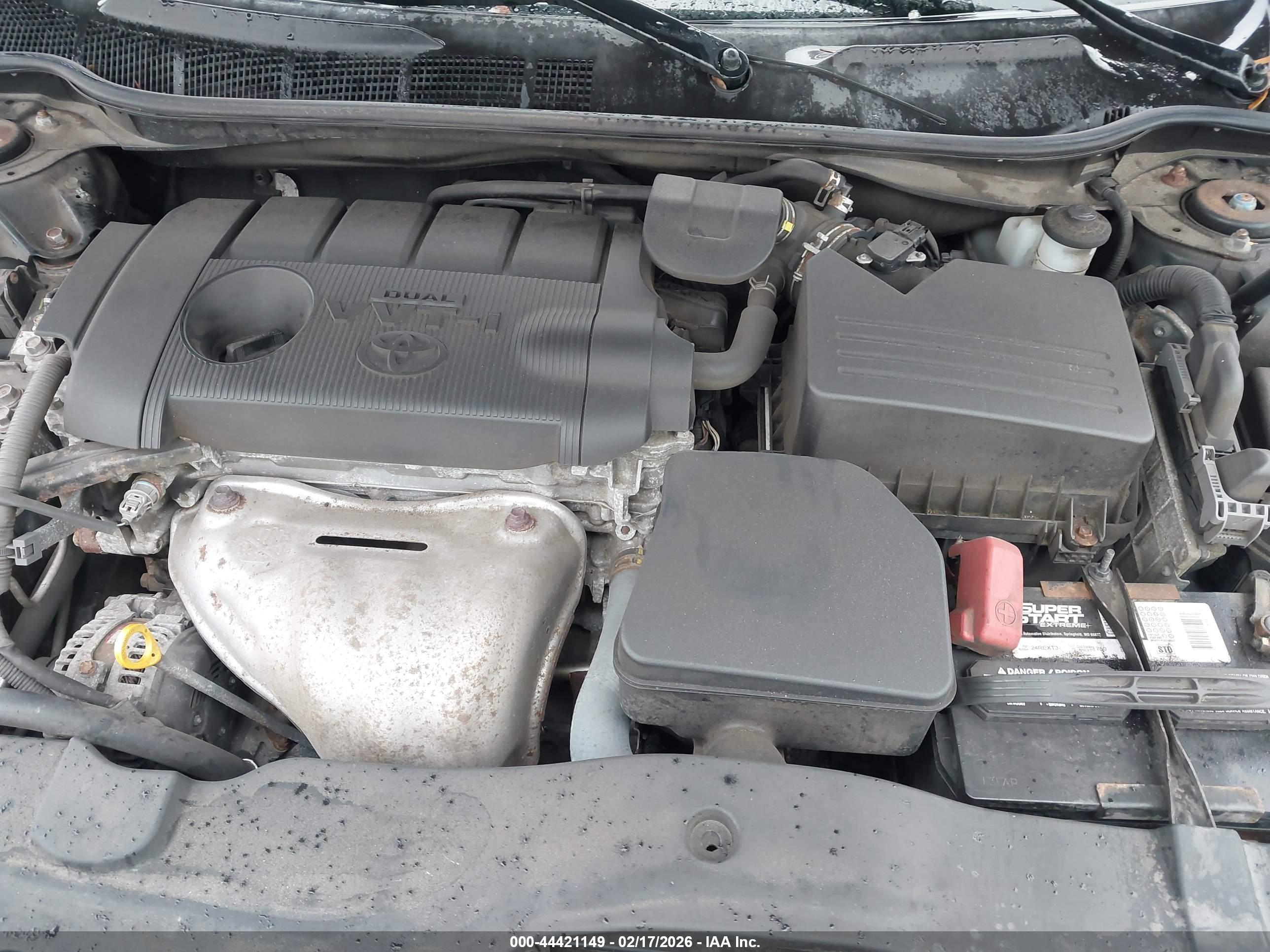 TOYOTA CAMRY image 10