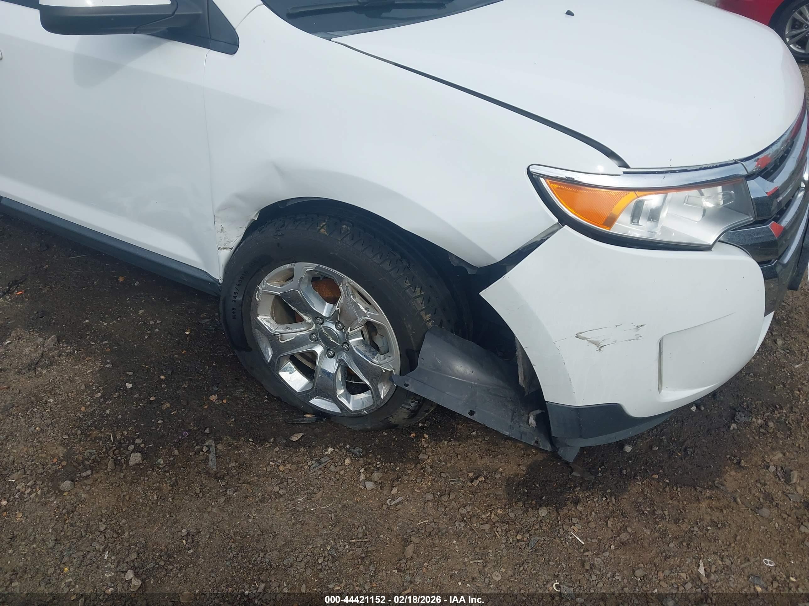 FORD EDGE image 6
