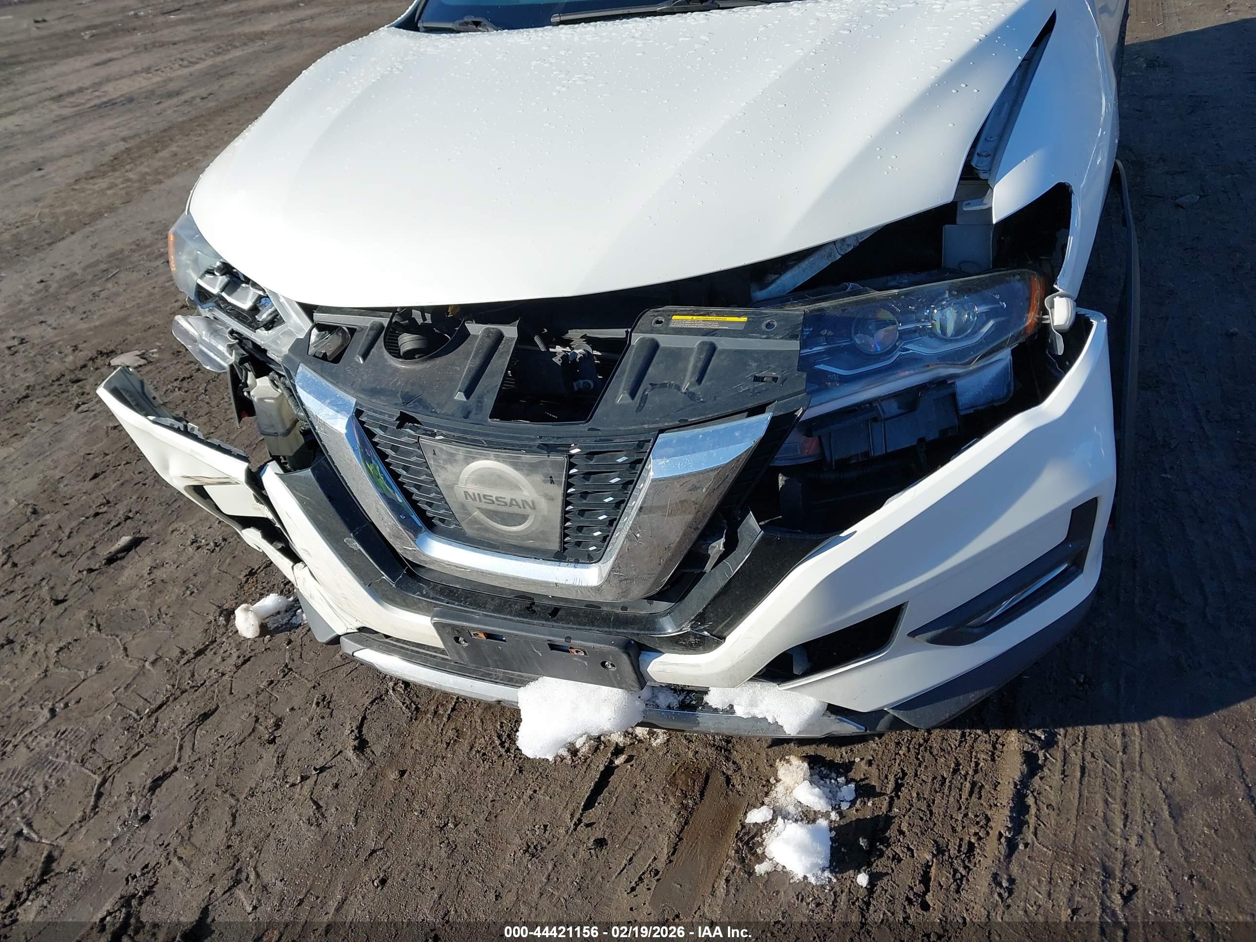 NISSAN ROGUE image 6