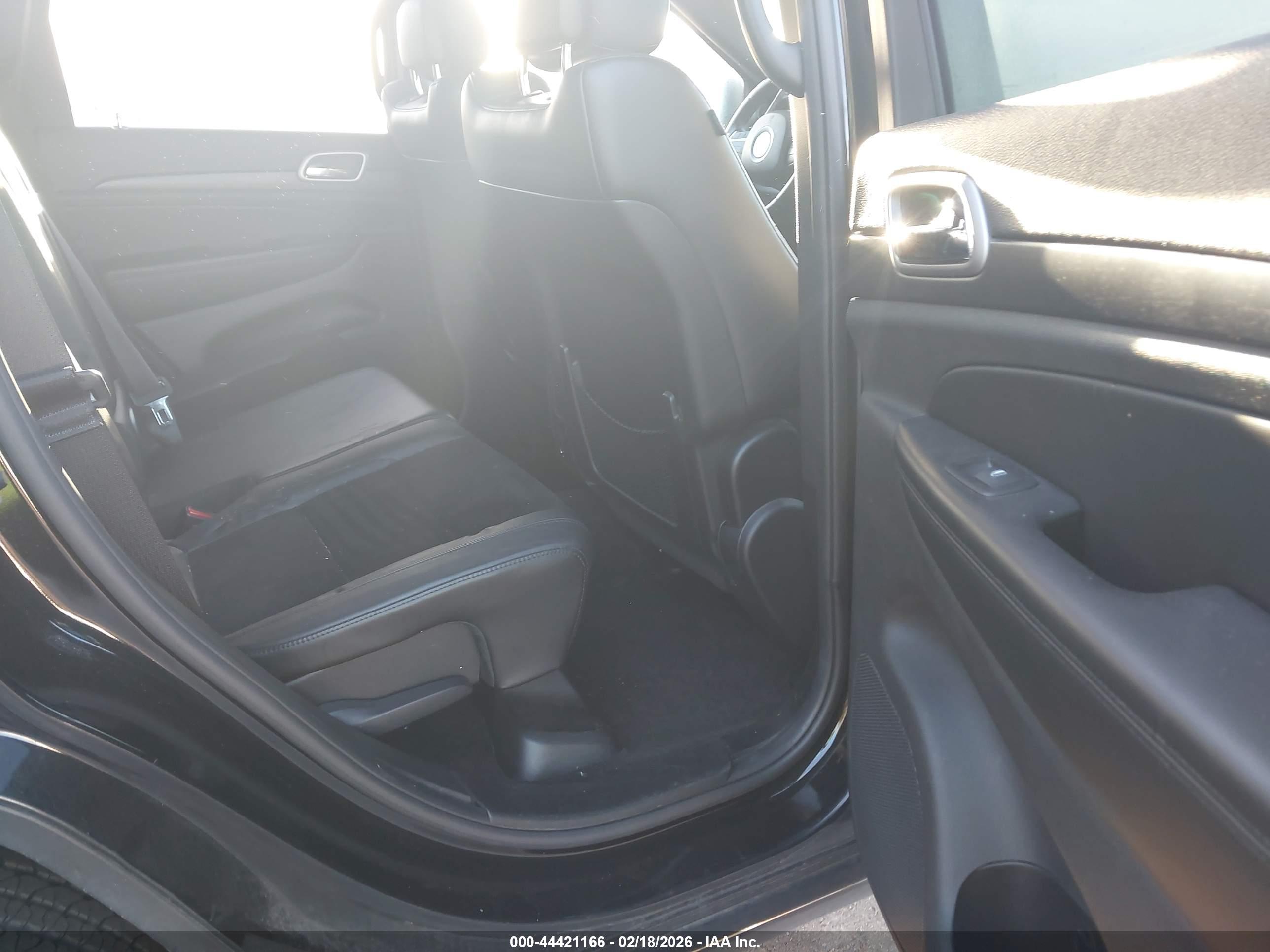 JEEP GRAND image 8
