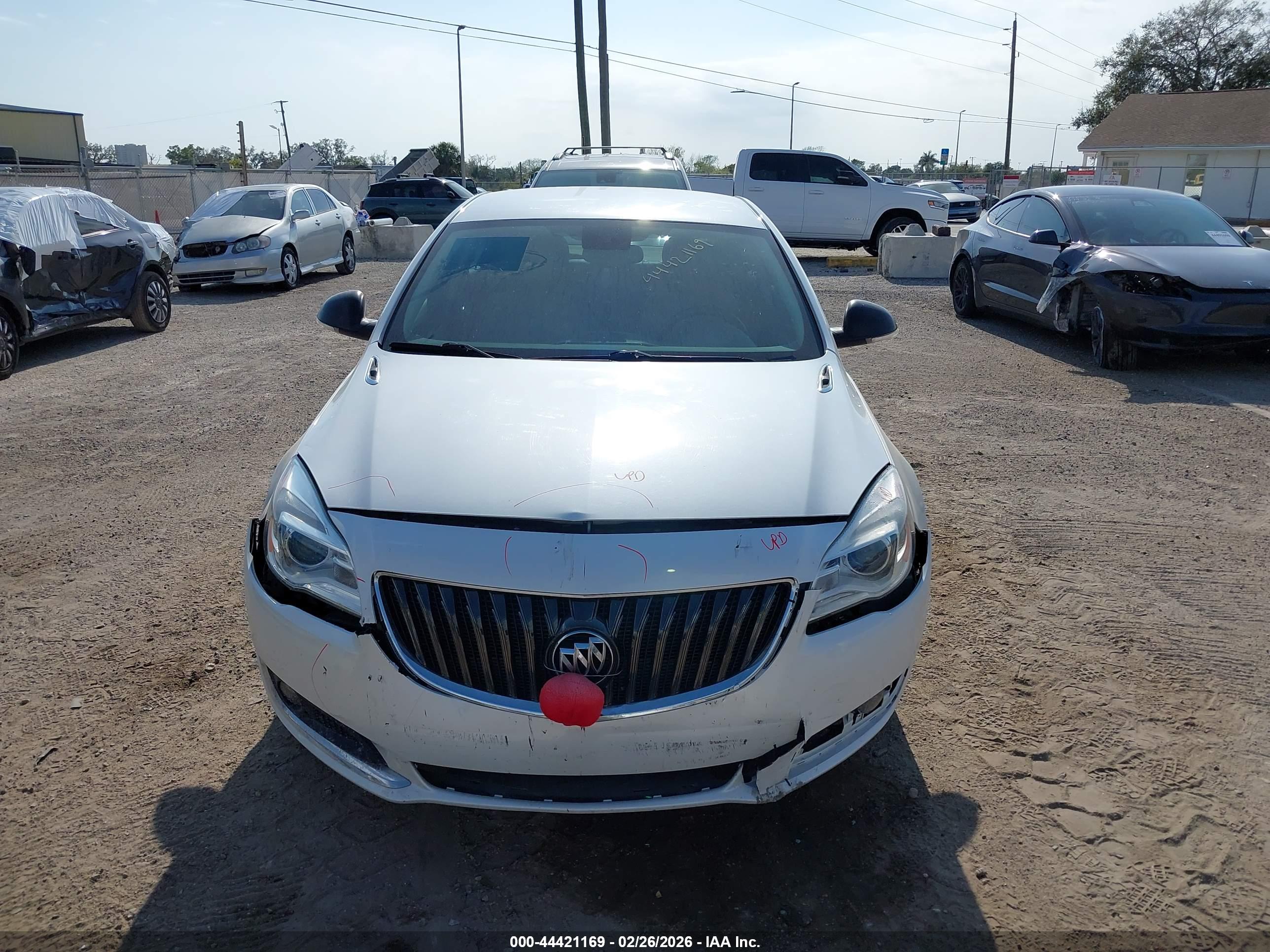 BUICK REGAL image 6