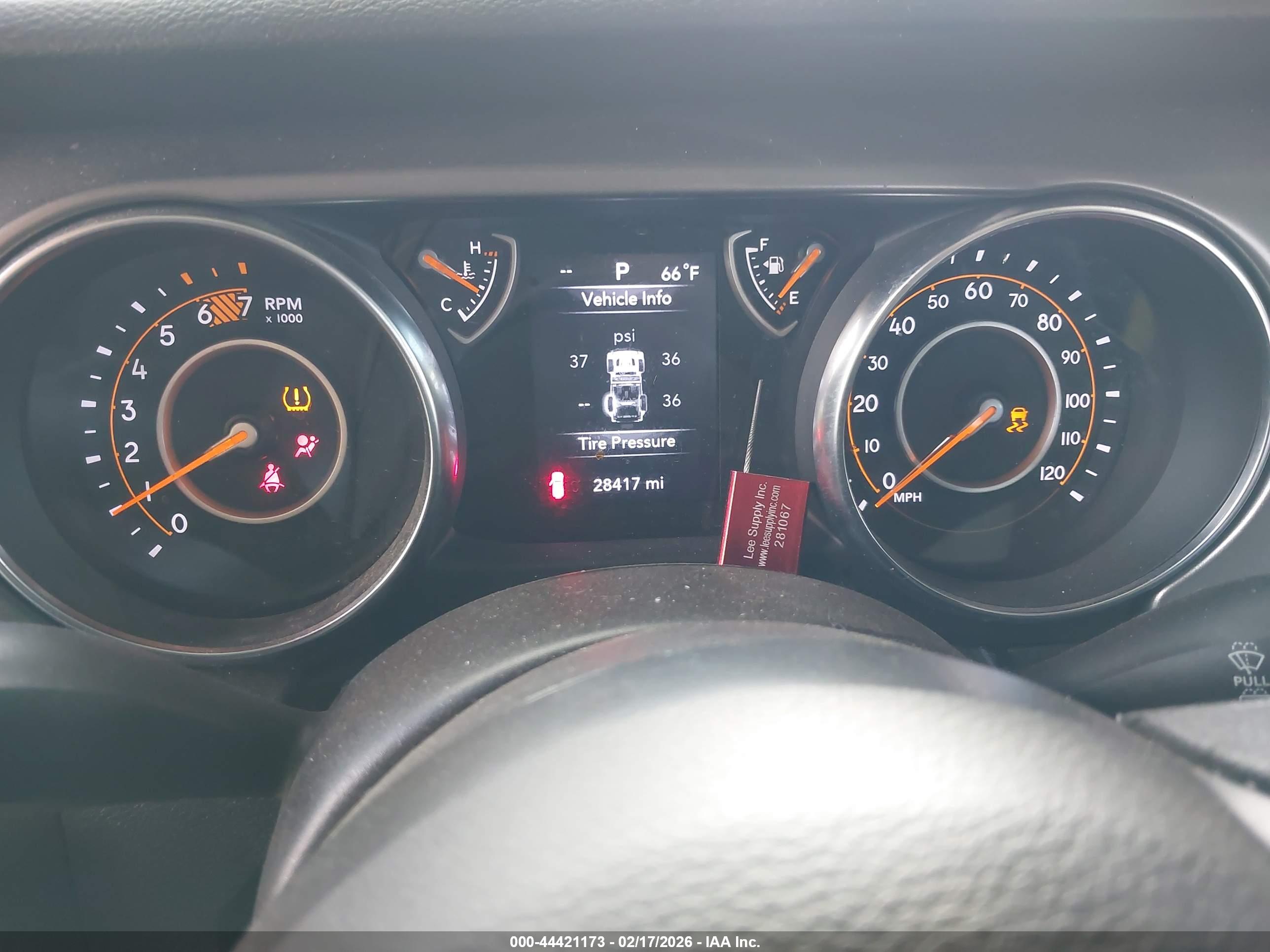 JEEP WRANGLER image 7