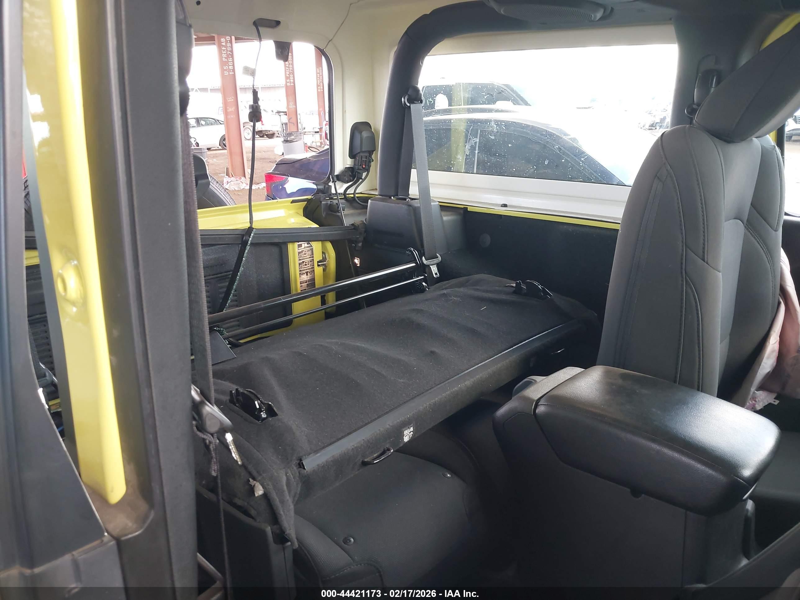 JEEP WRANGLER image 8