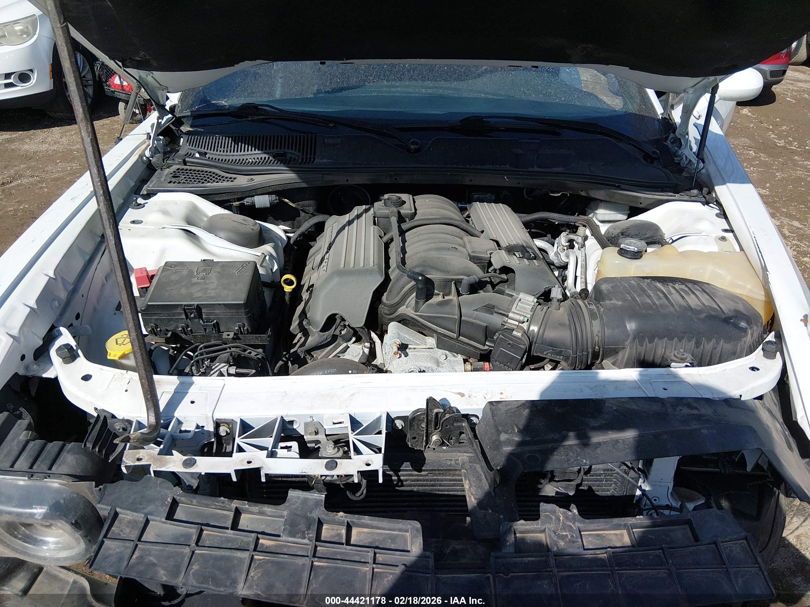 DODGE CHALLENGER image 10