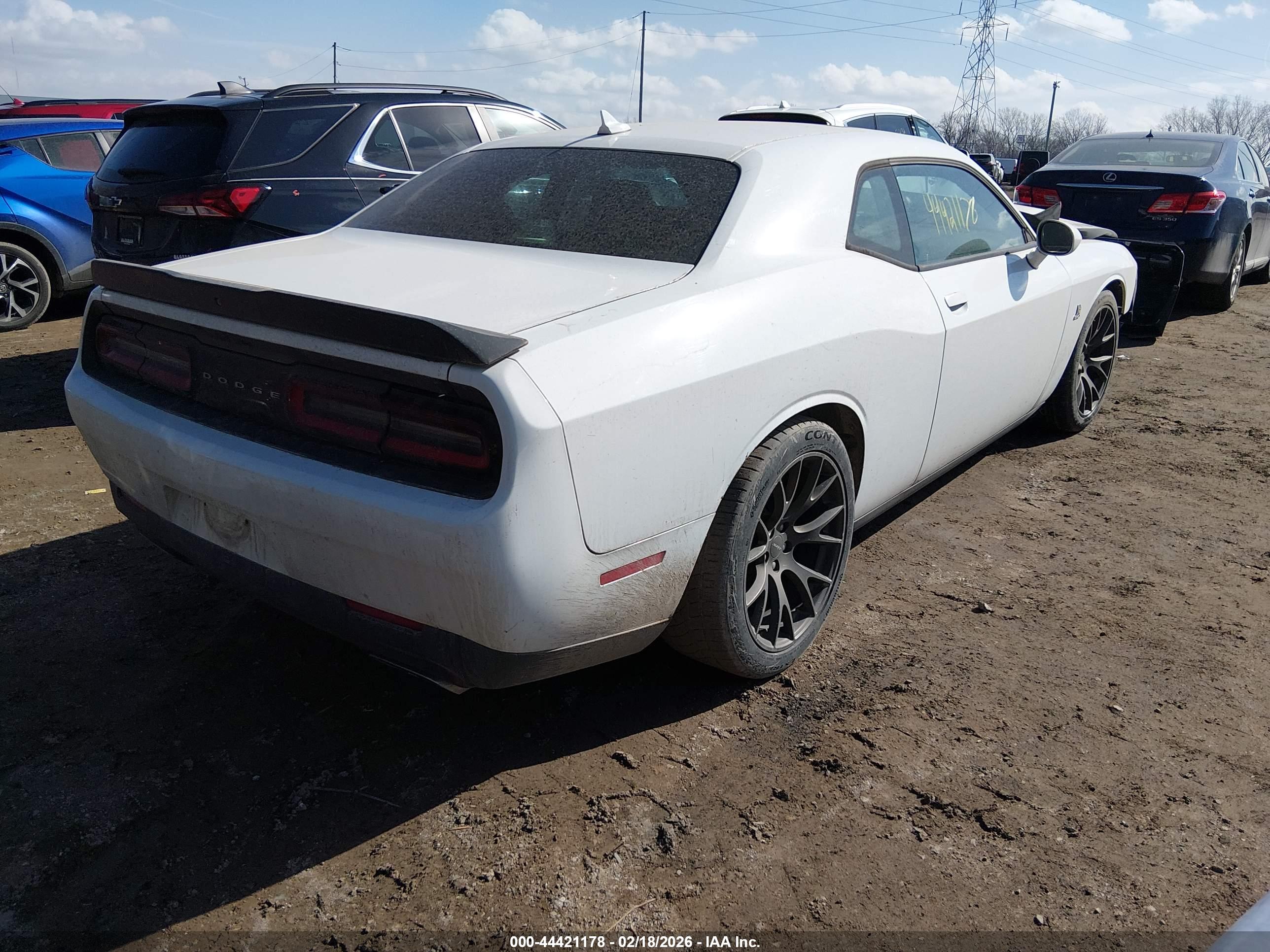 DODGE CHALLENGER image 4