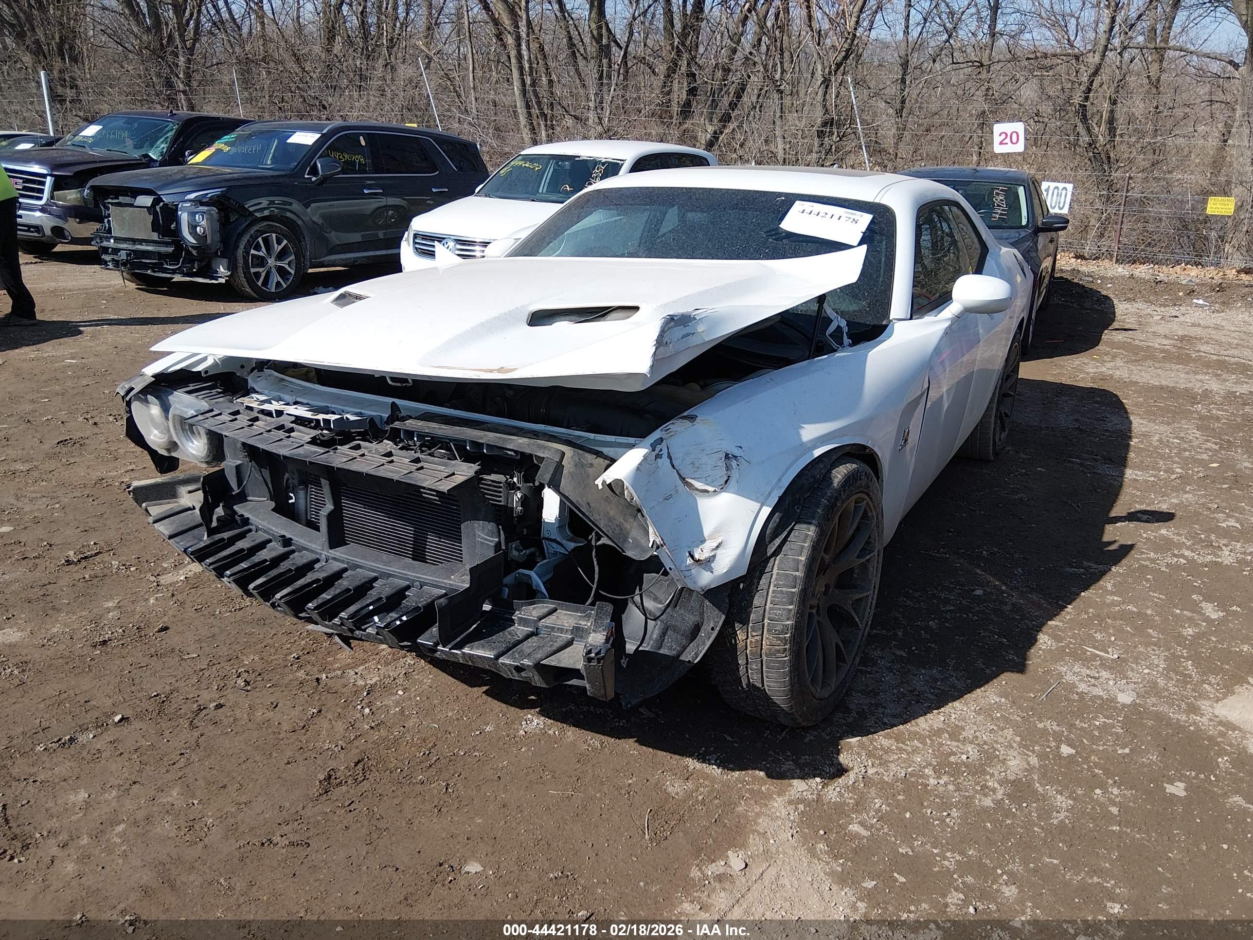 DODGE CHALLENGER image 6