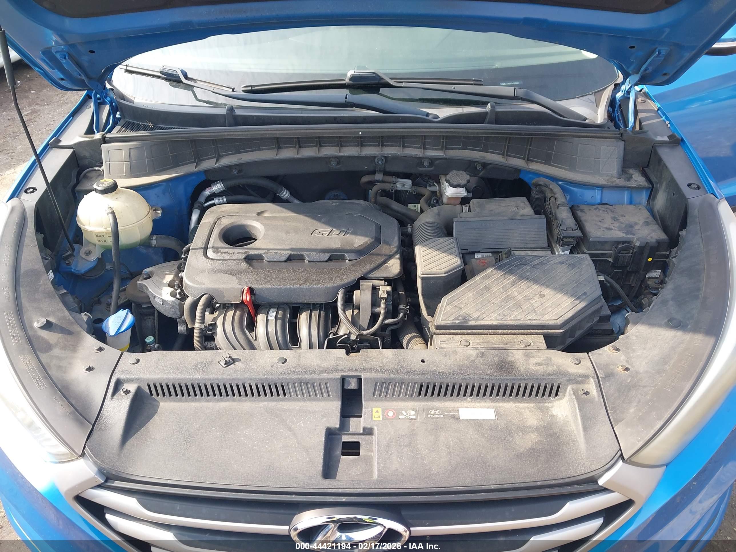 HYUNDAI TUCSON image 10
