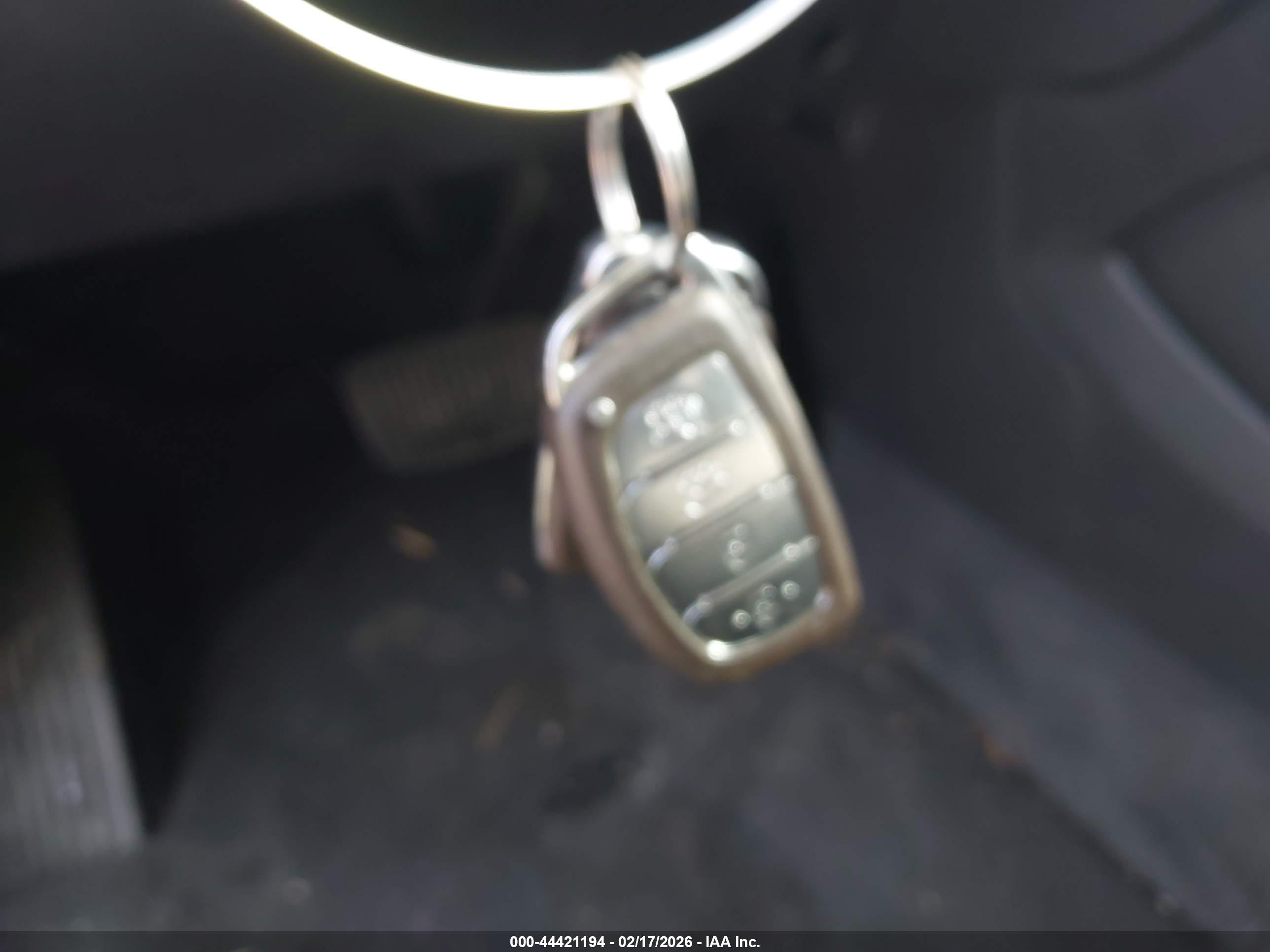 HYUNDAI TUCSON image 11