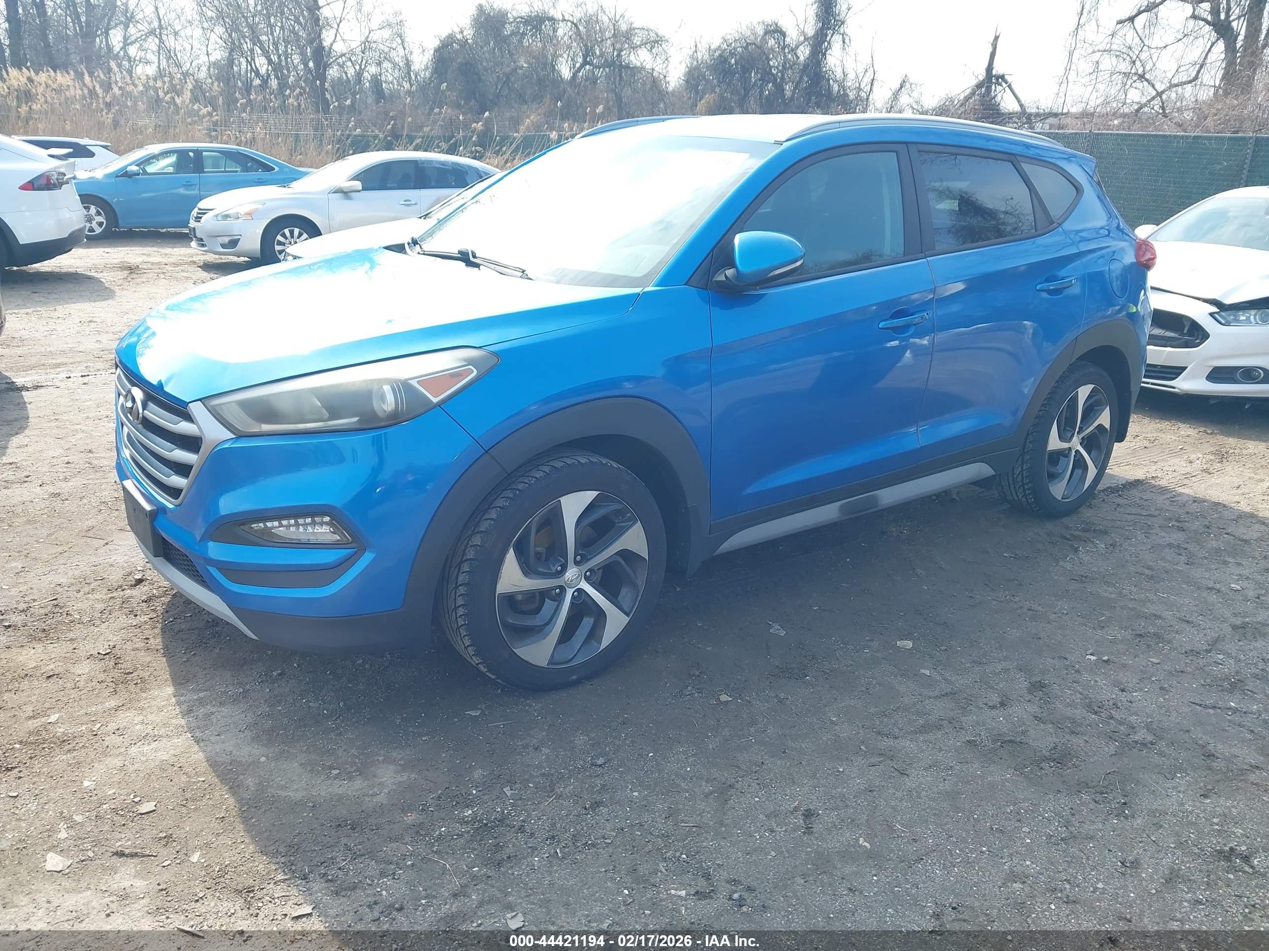 HYUNDAI TUCSON image 2