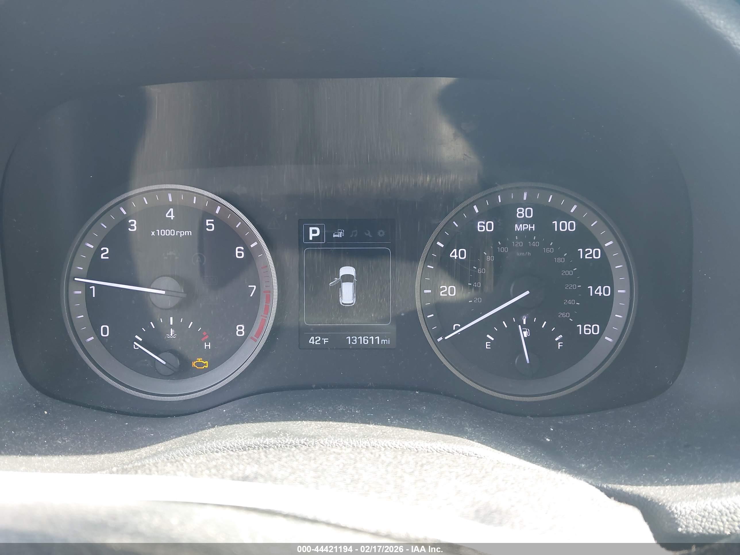 HYUNDAI TUCSON image 7