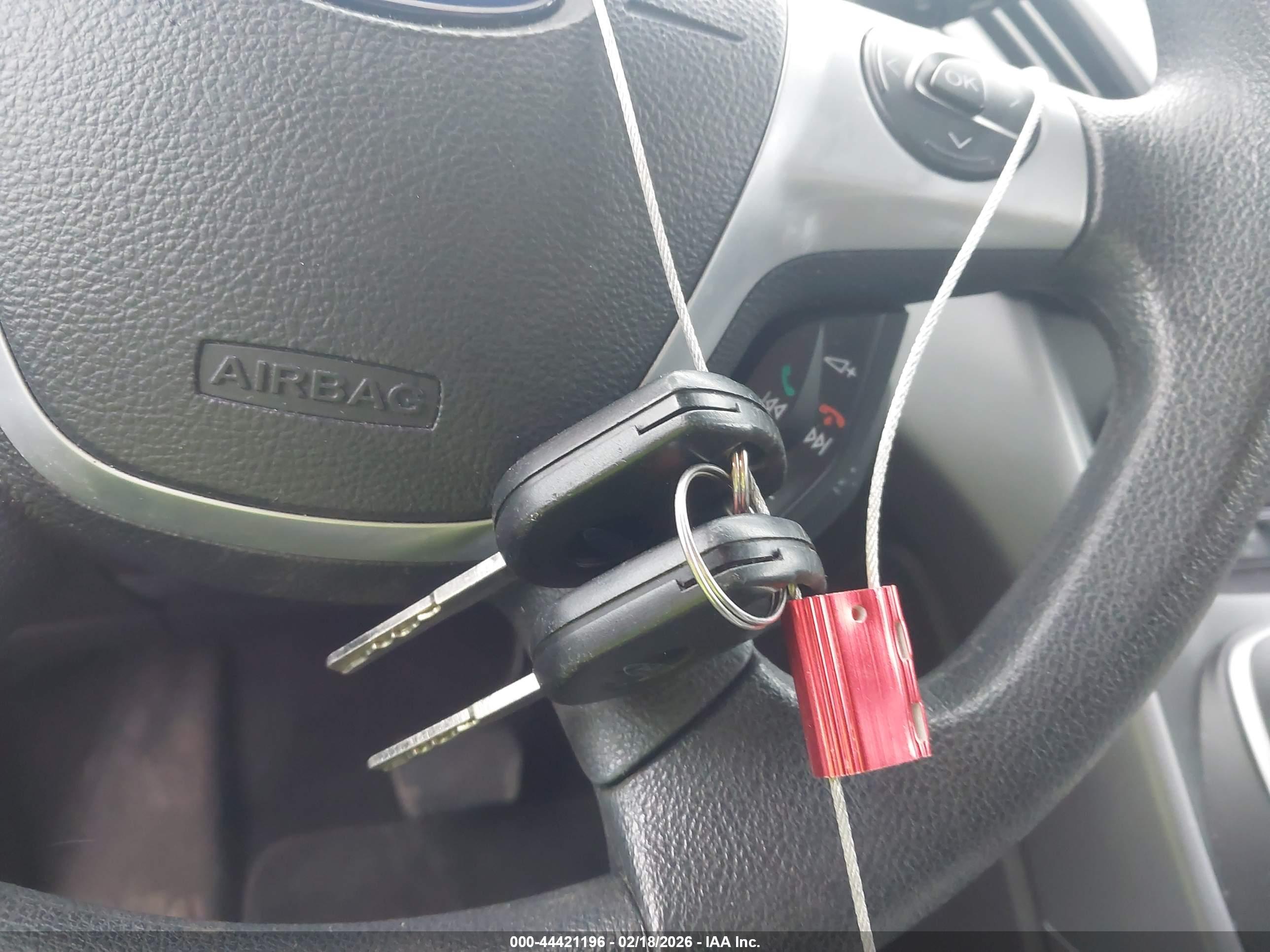 FORD ESCAPE image 11