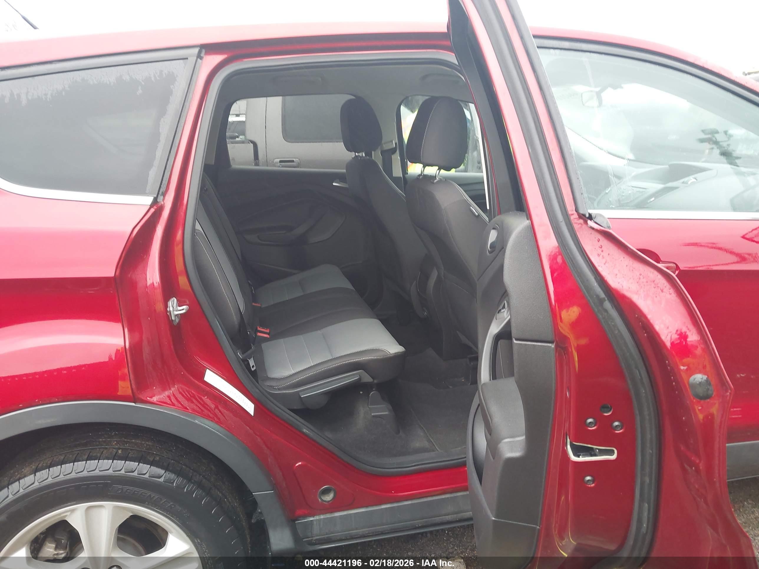 FORD ESCAPE image 8