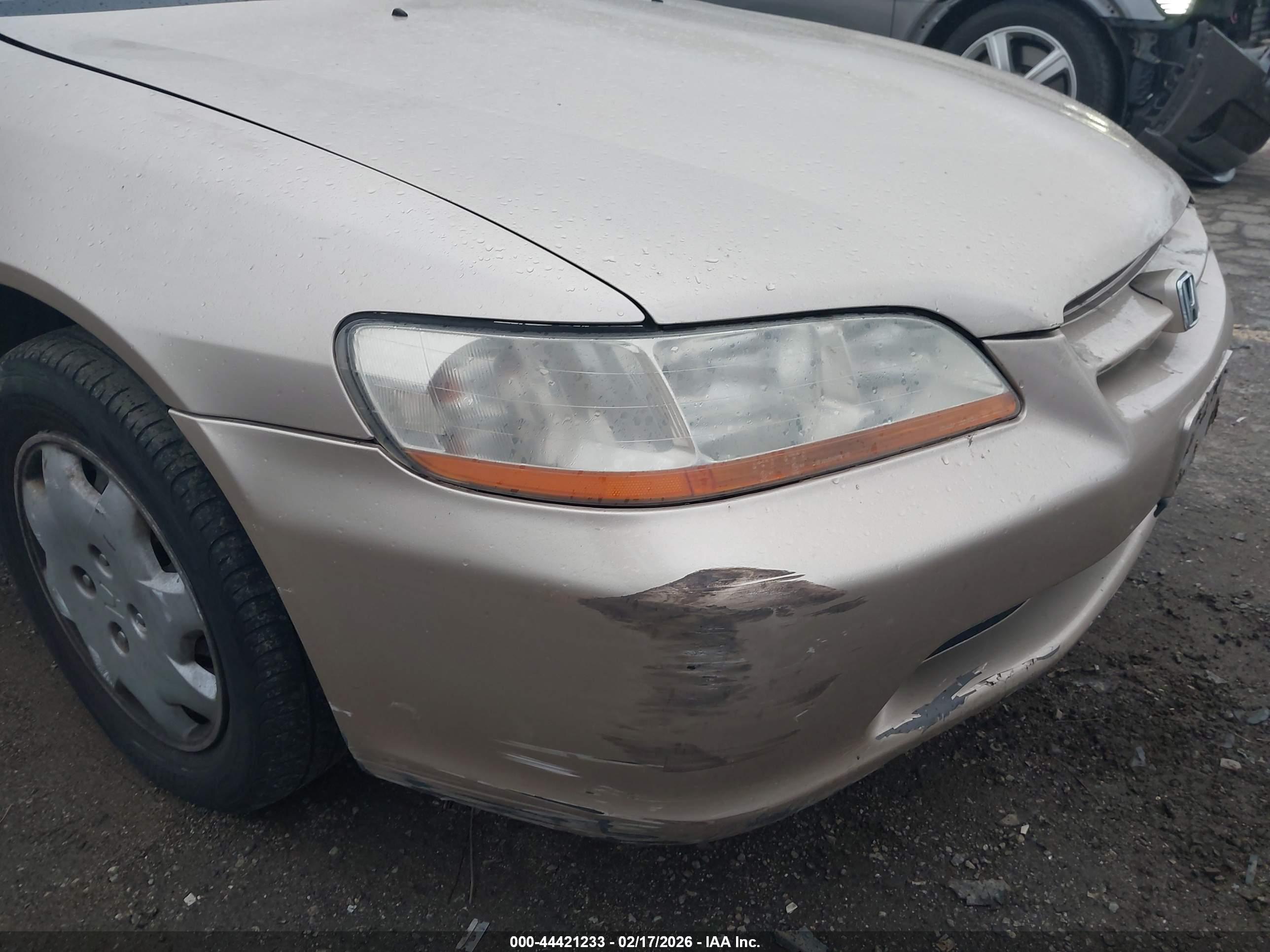 HONDA ACCORD image 6