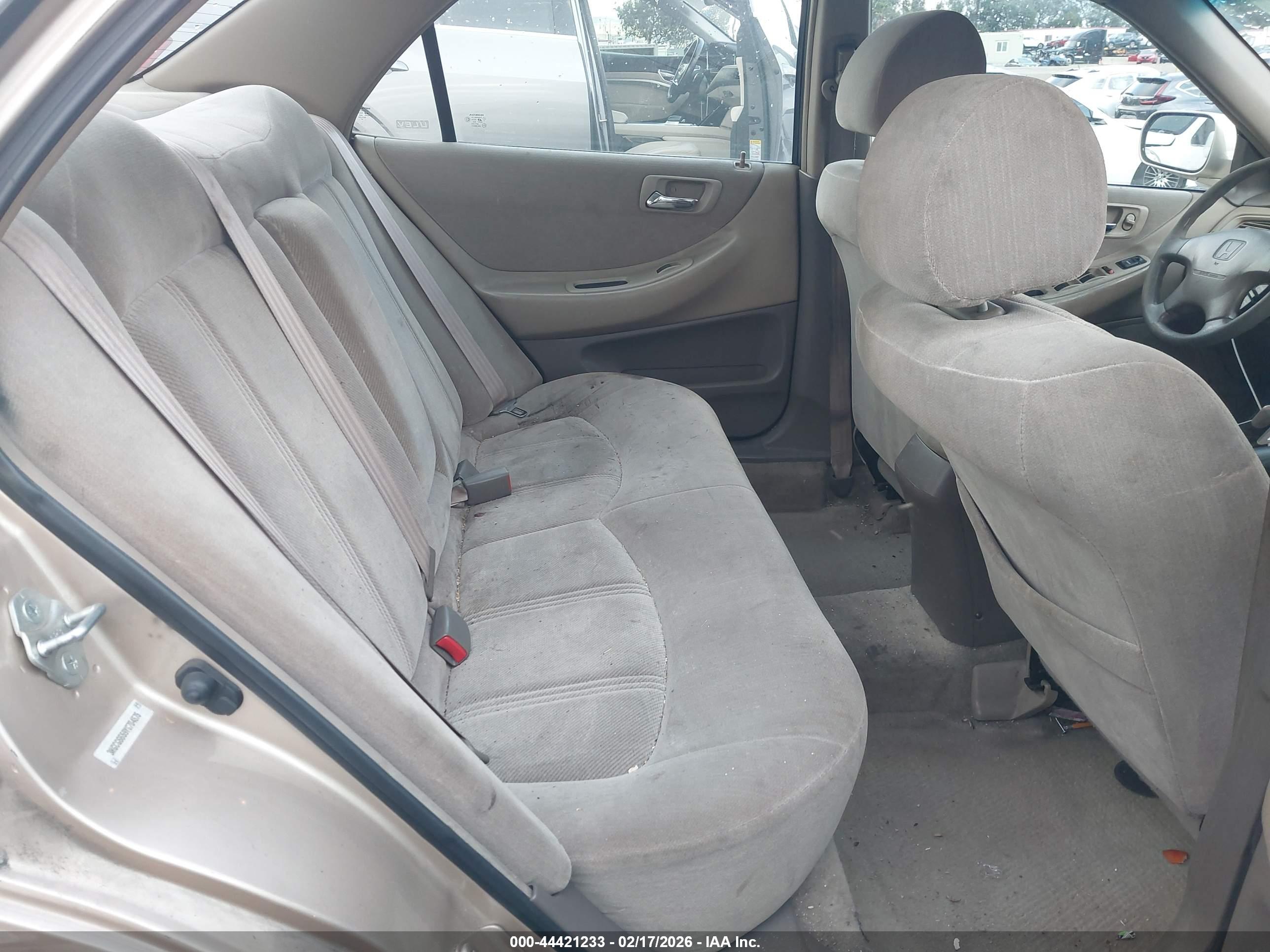 HONDA ACCORD image 8