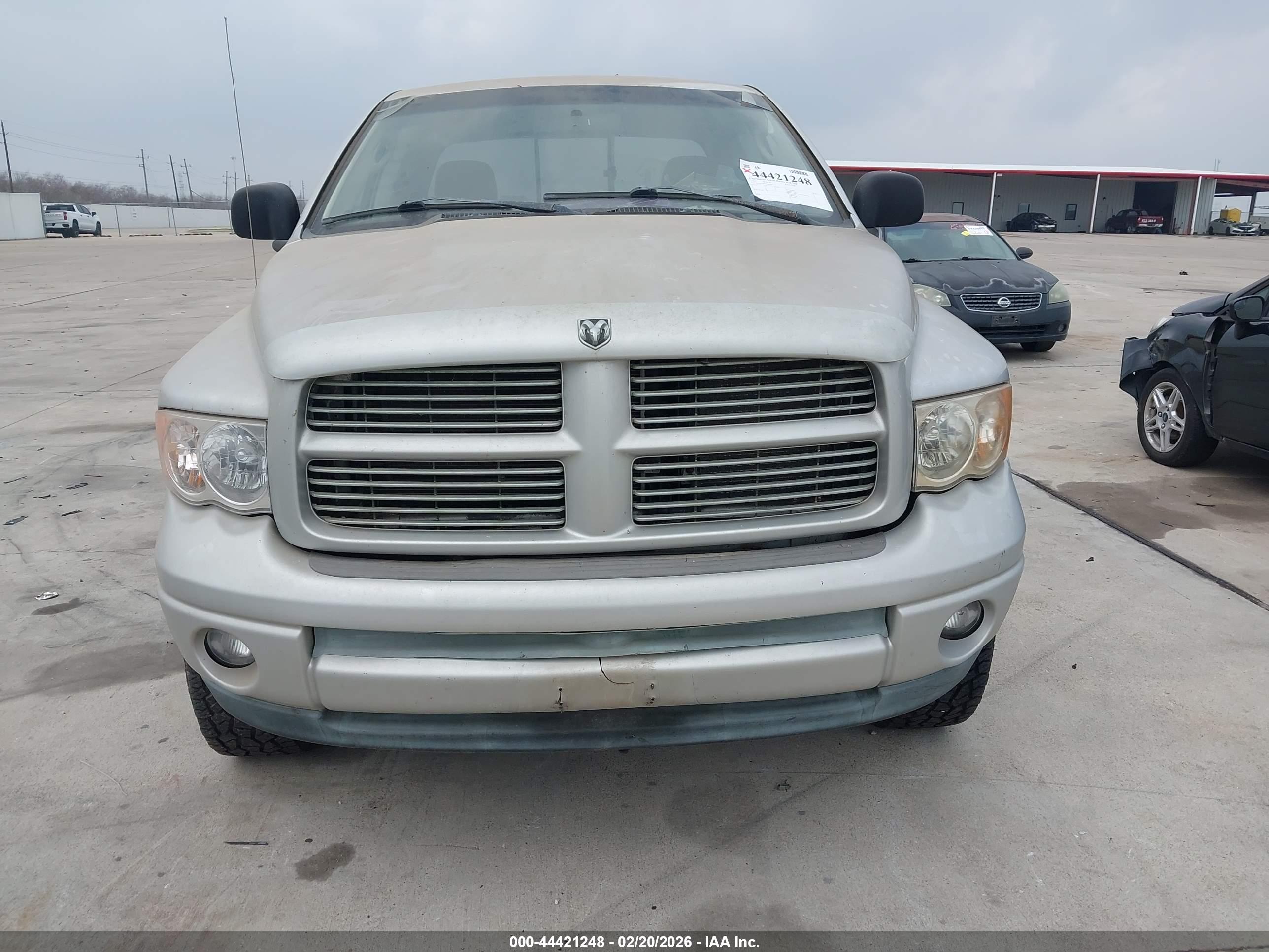 DODGE RAM image 6
