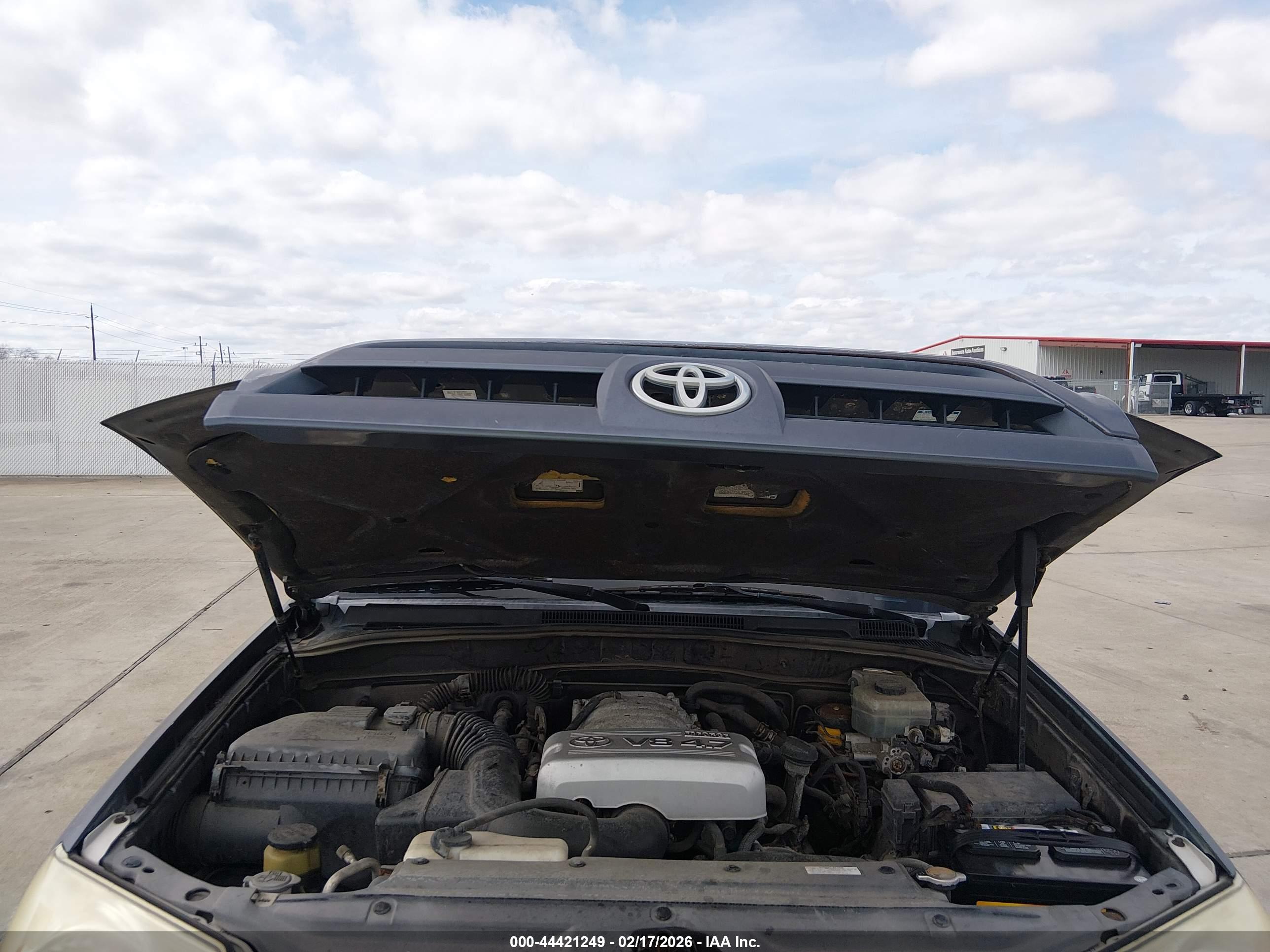 TOYOTA 4RUNNER image 10