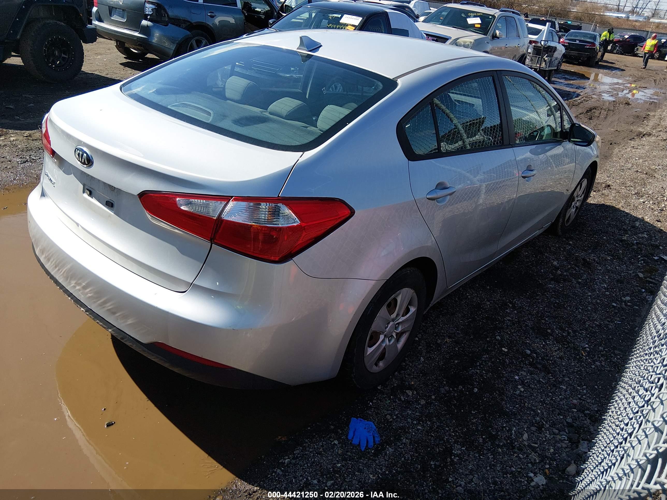 KIA FORTE image 4