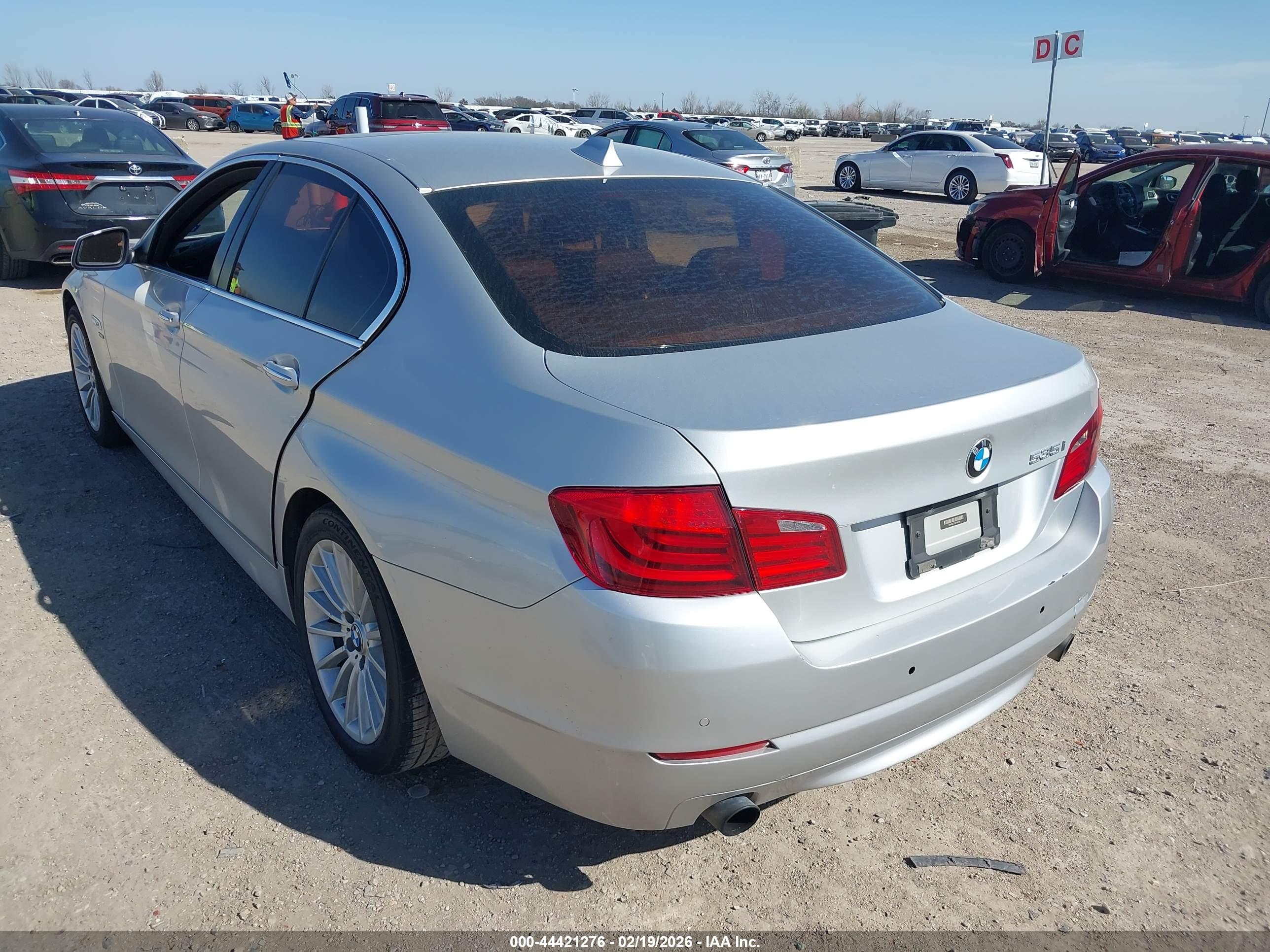BMW 535I image 3