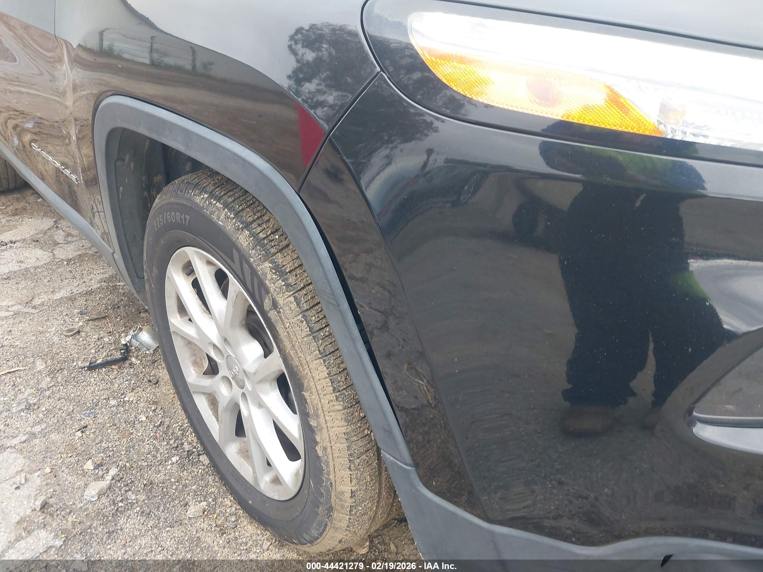 JEEP CHEROKEE image 6