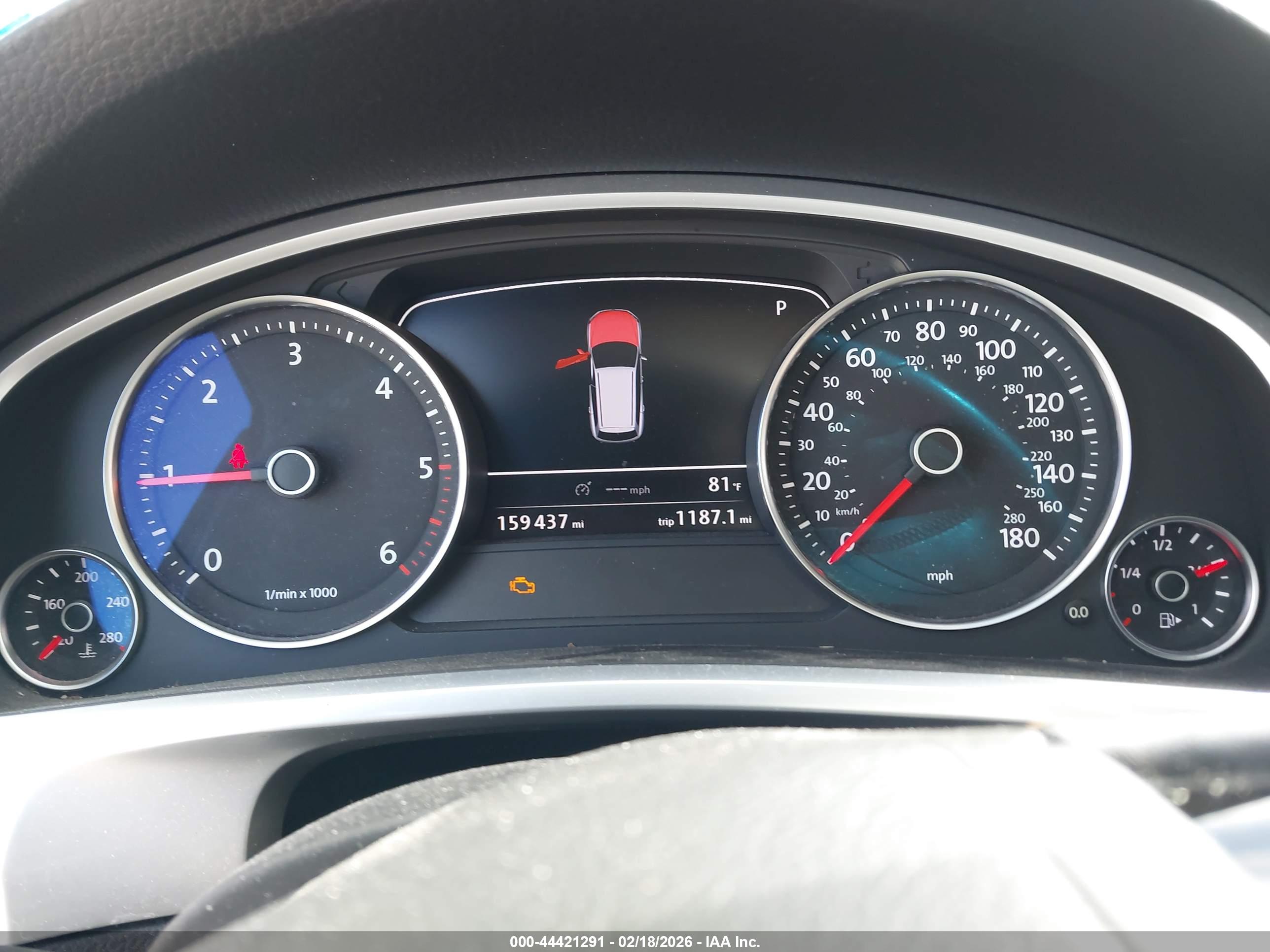 VOLKSWAGEN TOUAREG image 7