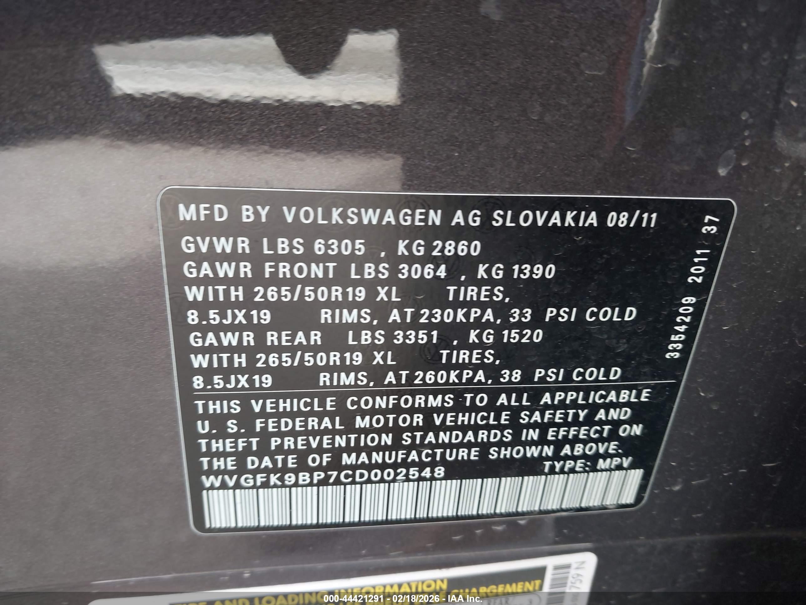 VOLKSWAGEN TOUAREG image 9