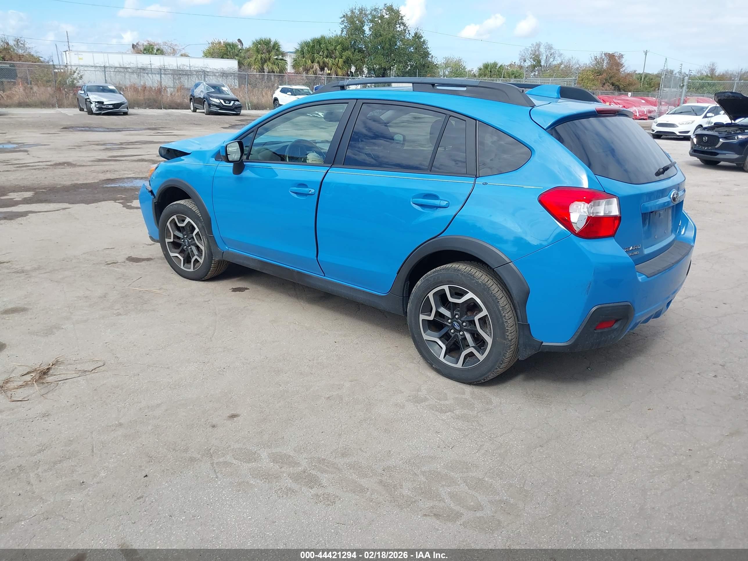 SUBARU CROSSTREK image 3