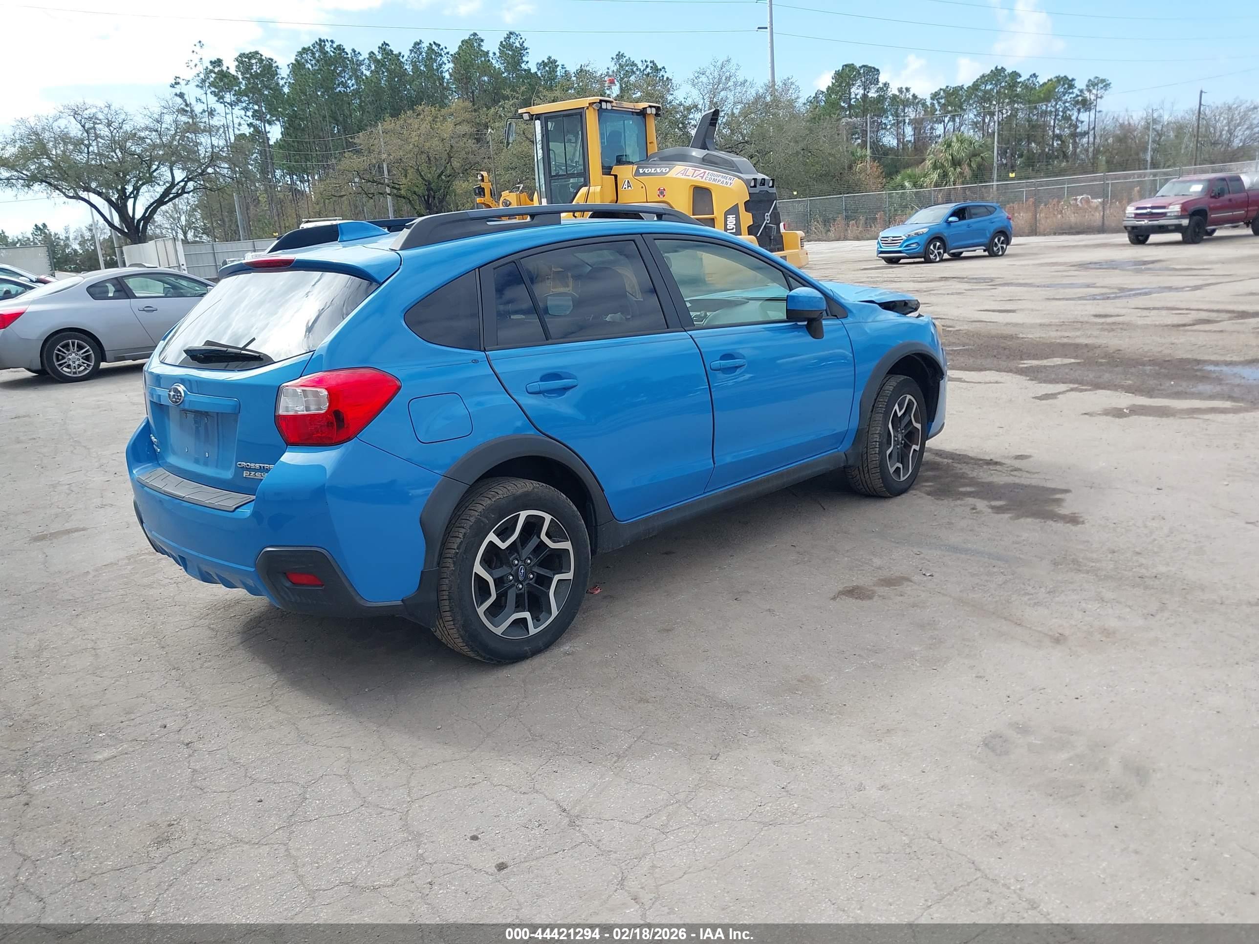 SUBARU CROSSTREK image 4