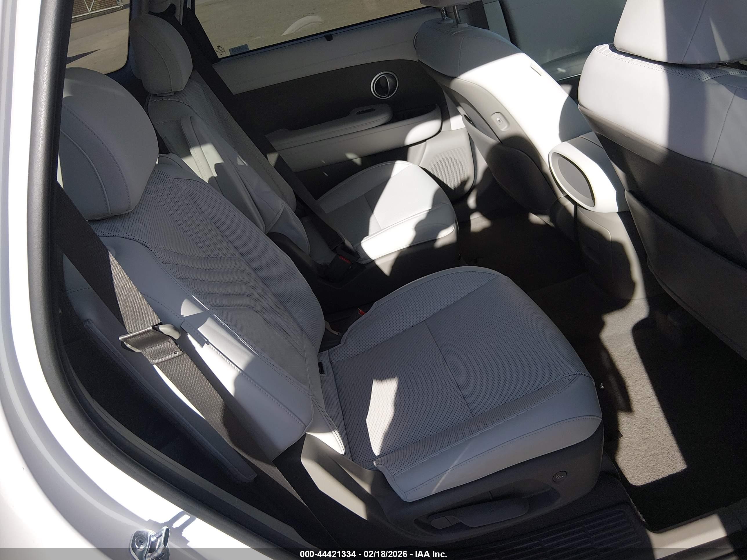 HYUNDAI PALISADE image 8