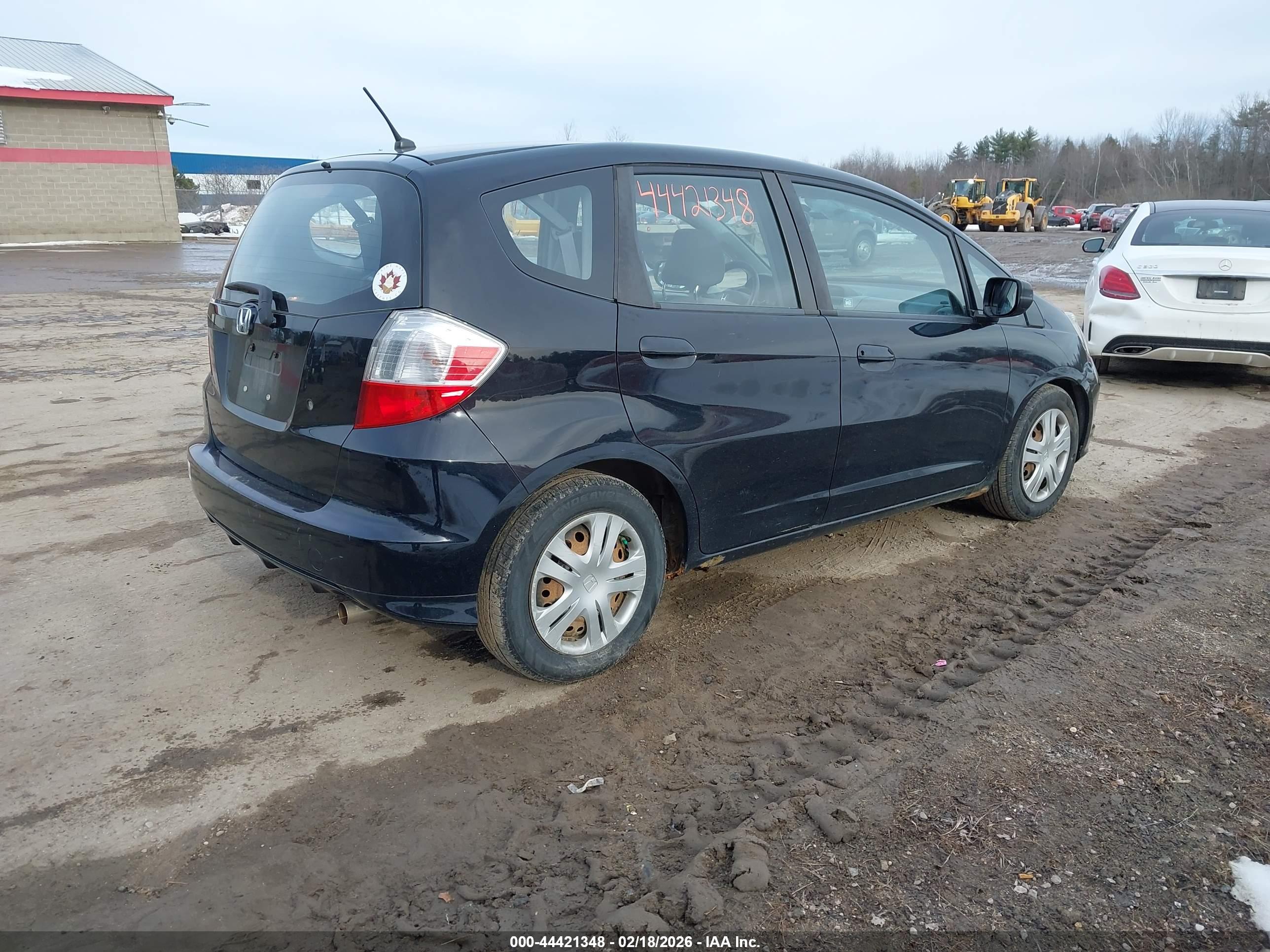 HONDA FIT image 4