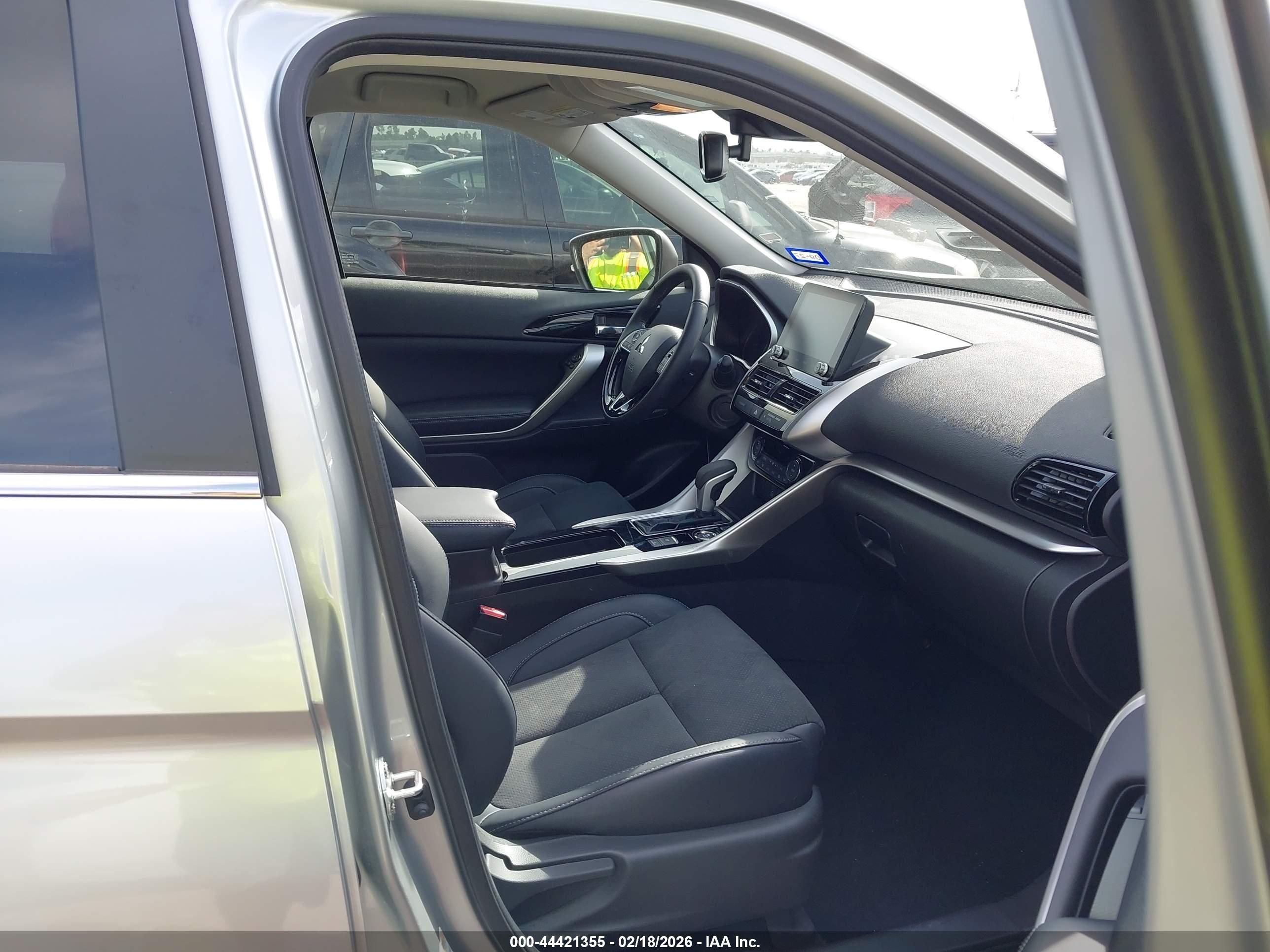 MITSUBISHI ECLIPSE image 5