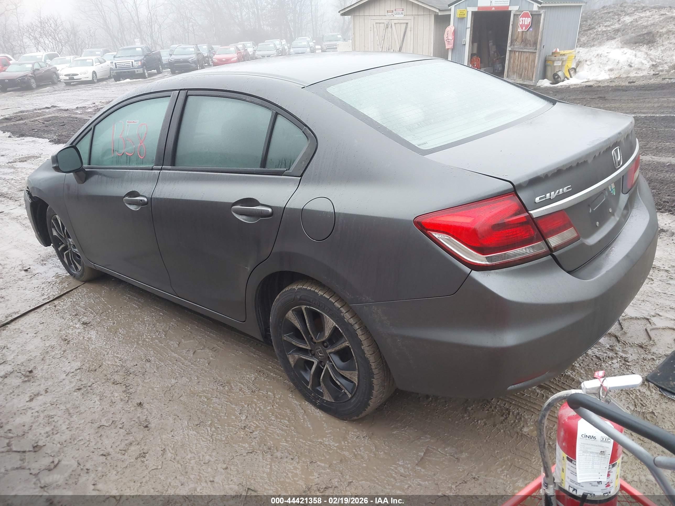 HONDA CIVIC image 3