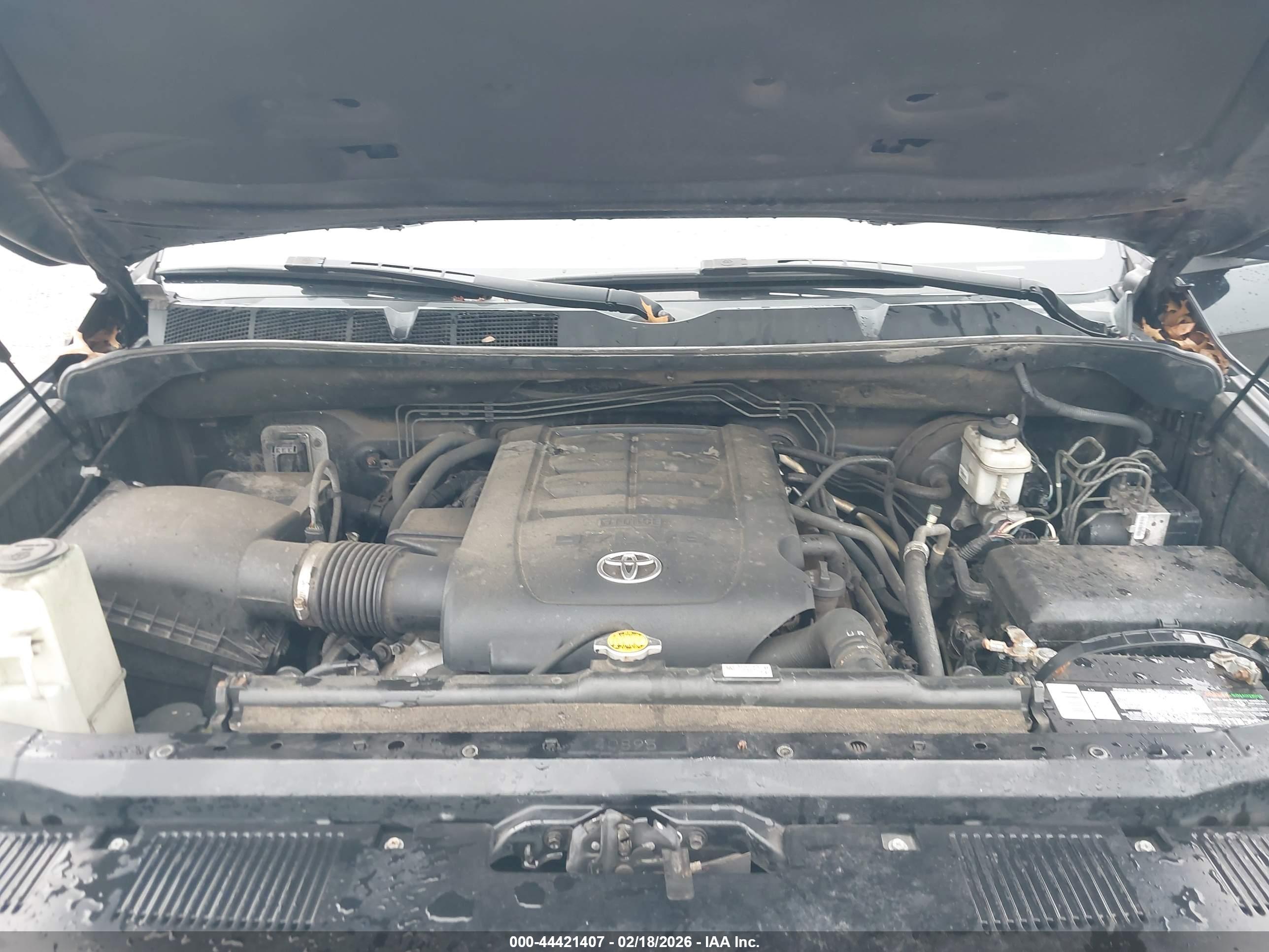 TOYOTA TUNDRA image 10