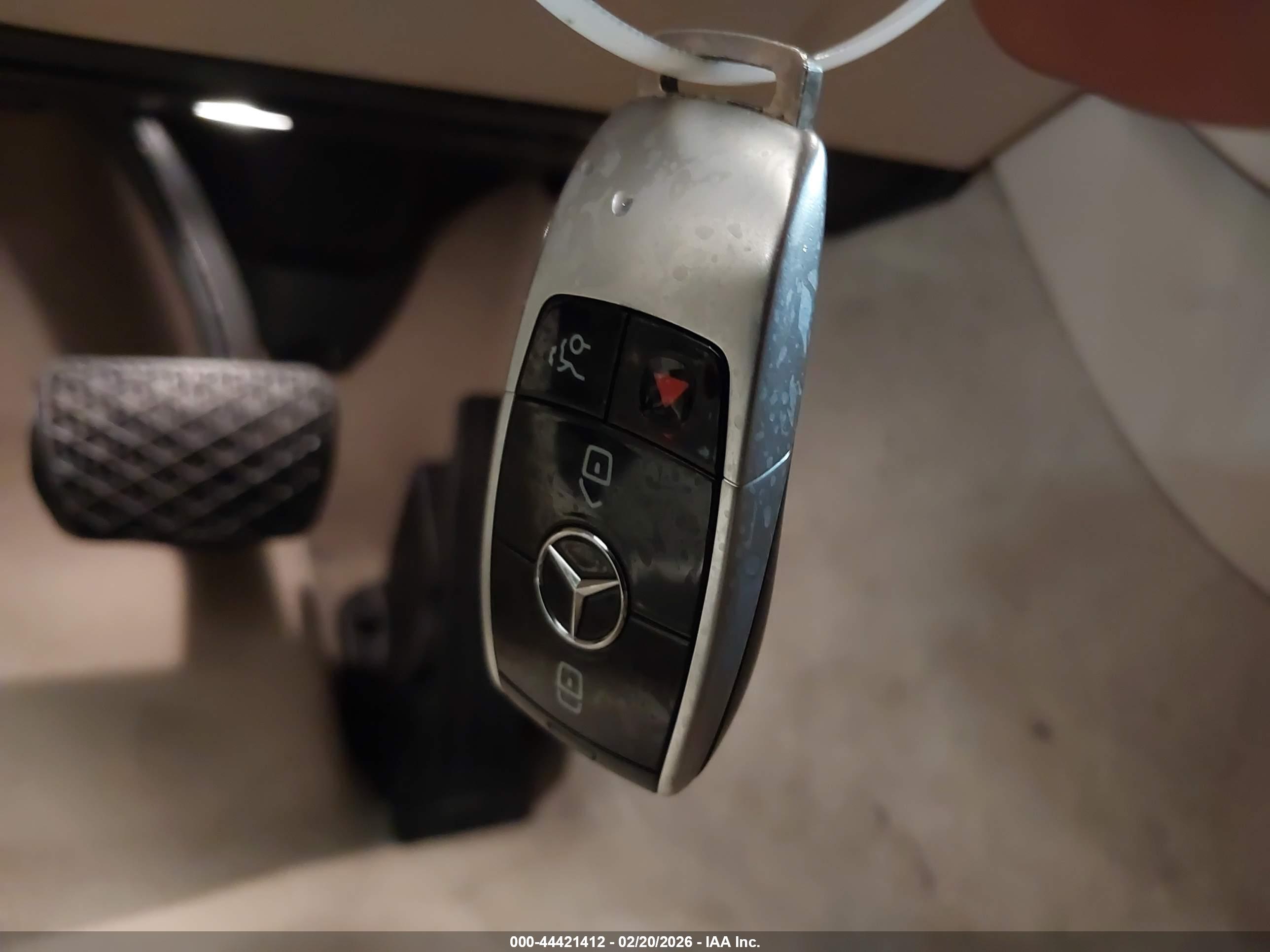 MERCEDES-BENZ S image 11