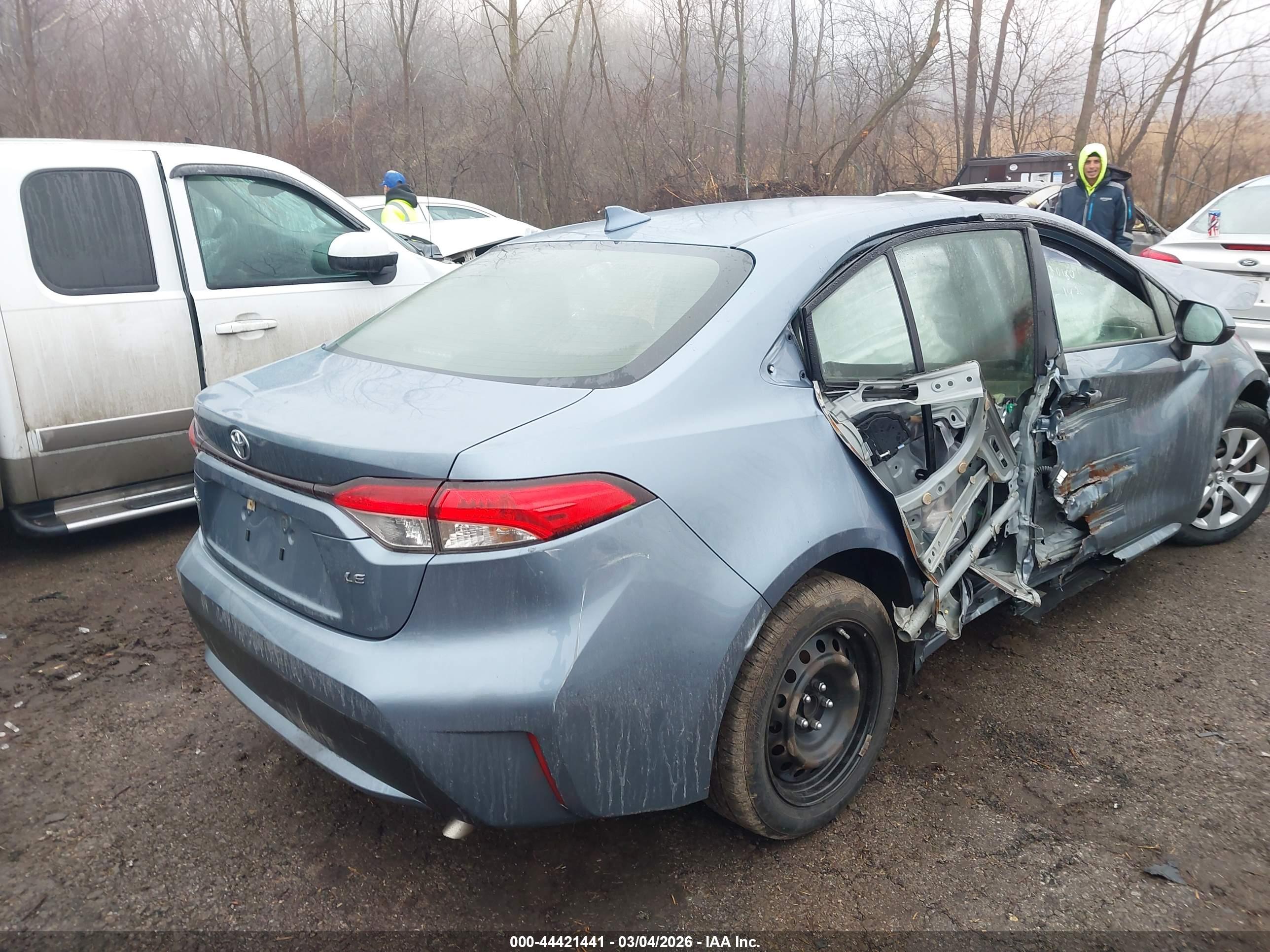 TOYOTA COROLLA image 4